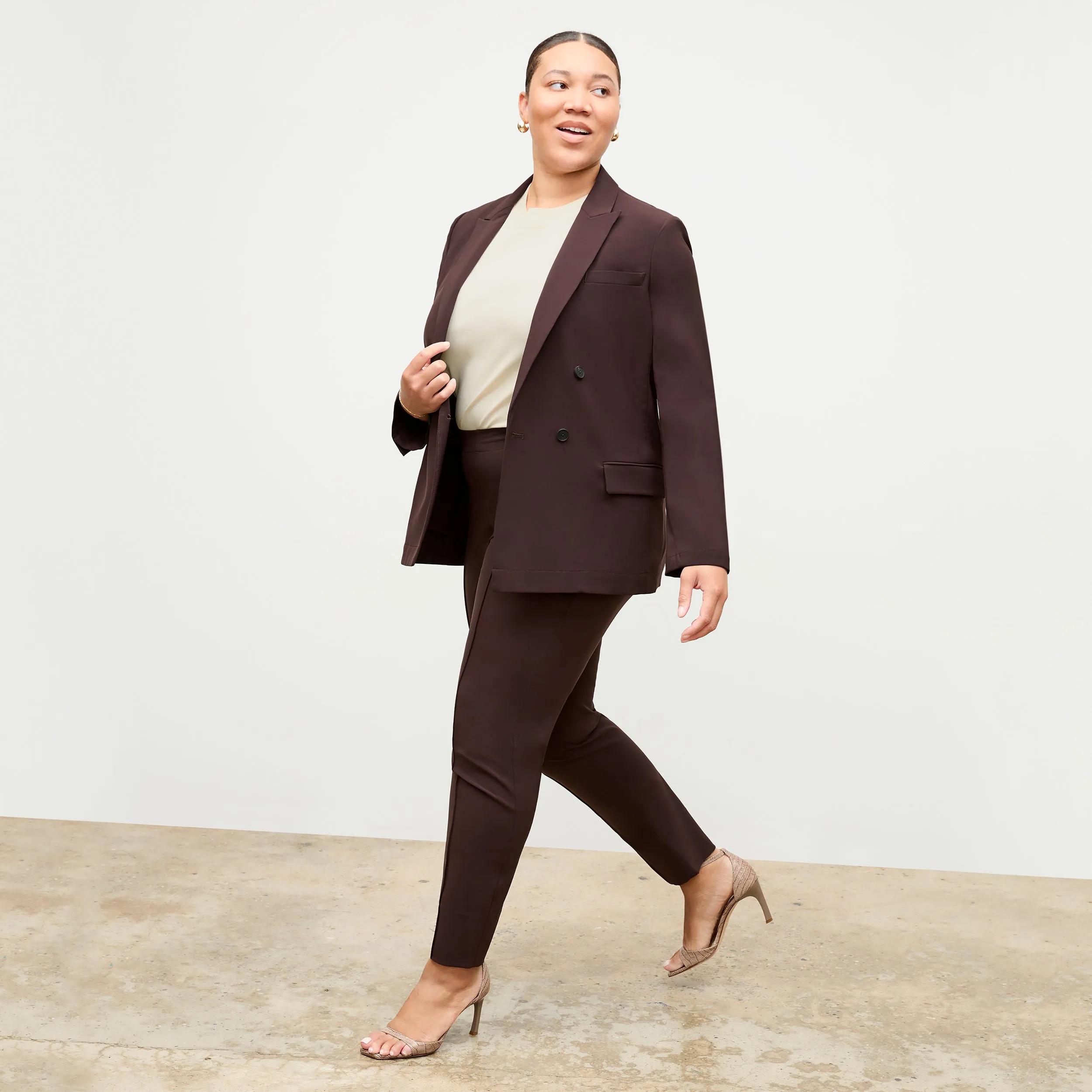 O'Hara Boyfriend Blazer - OrigamiTech :: Wine Drop Shoulder