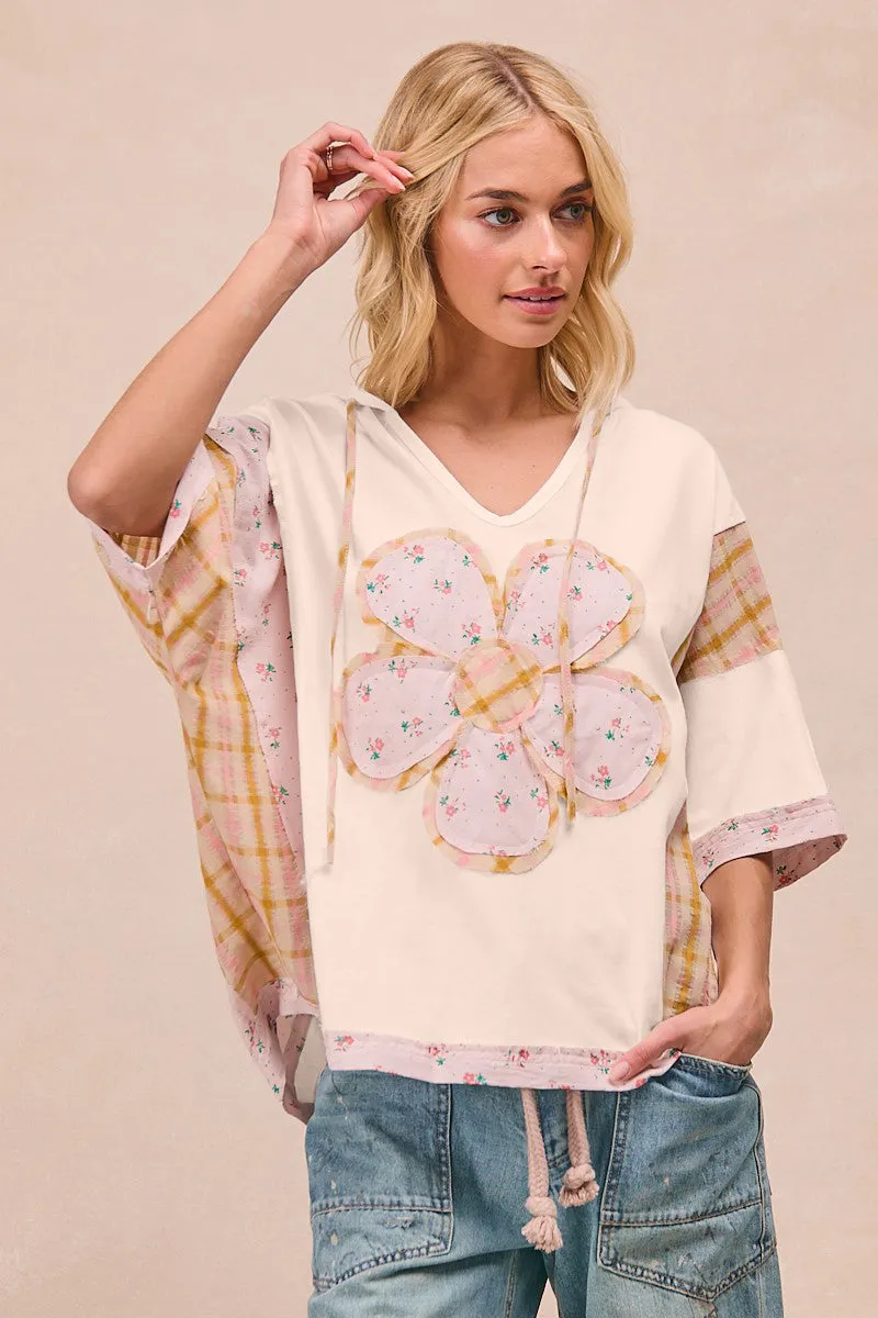 IT4390-01 | MIX AND MATCHED WITH FLORAL PATCH SHORT SLEEVES HOODIE TOP Compression Storage