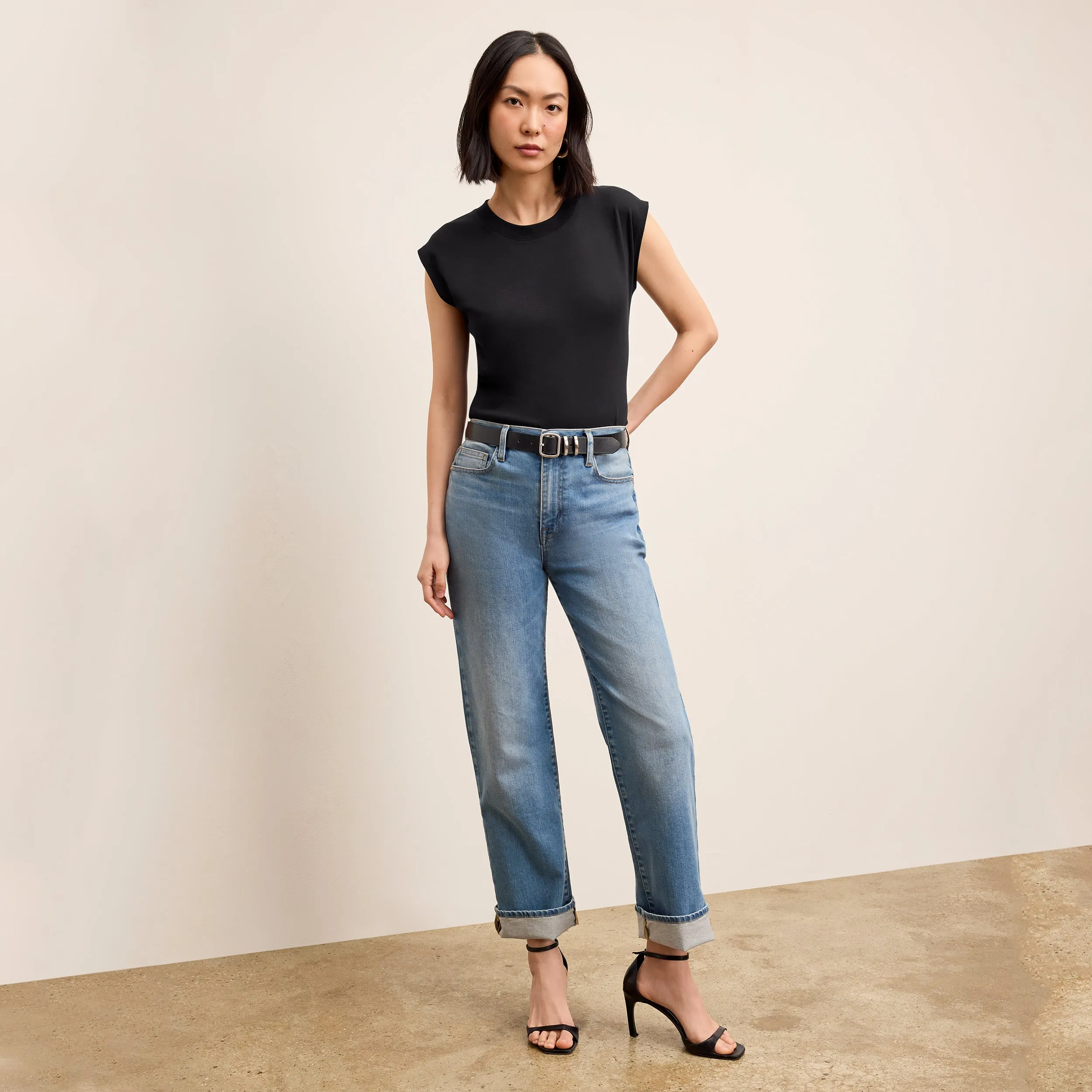 Alina Muscle Tee - Organic Pima Cotton :: Black Urban Smart monochromatic