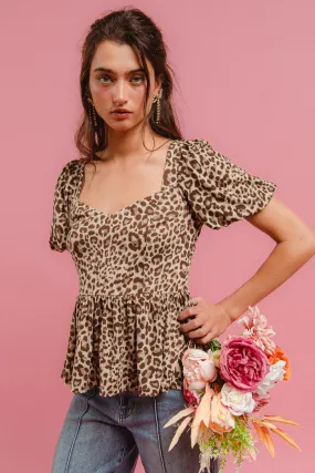 Basic Layers City Layer Style IT4197-01 | LEOPARD PRINTED WITH SHIRRING DETAILS SHORT SLEEVES PEPLUM TOP