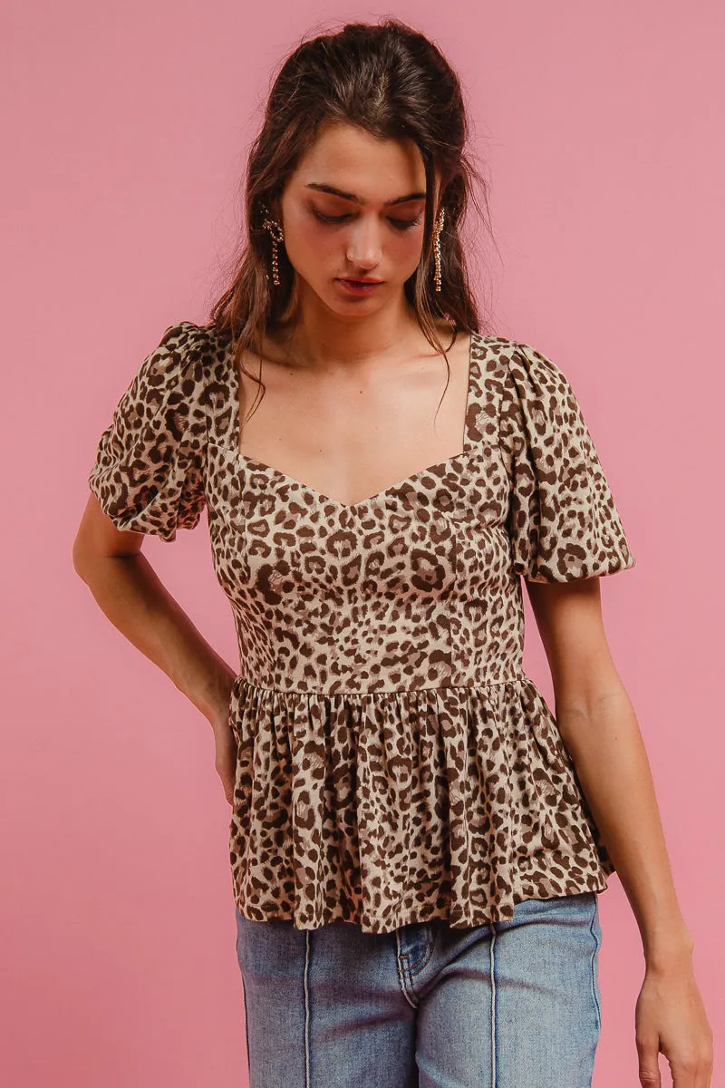 DurableOuterShell Light Pack Option IT4197-01 | LEOPARD PRINTED WITH SHIRRING DETAILS SHORT SLEEVES PEPLUM TOP