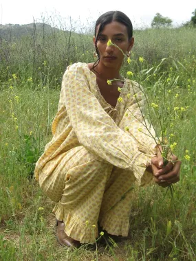 Comfortable Fabric OEKOTEX Certified Fabric Ada Top in Buttercup