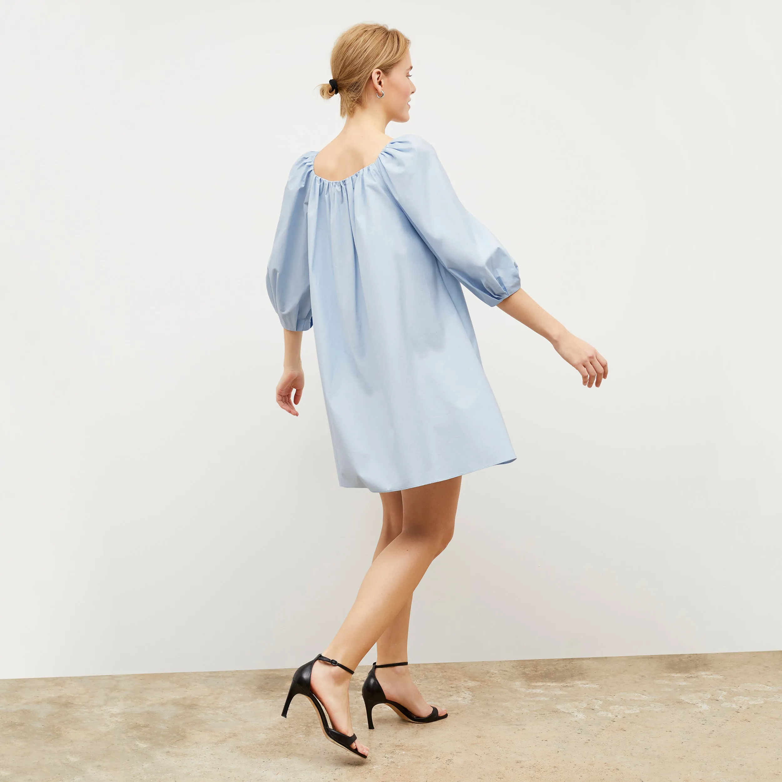 Addie Dress - Poplin :: Breeze Everyday Comfort Hidden Zipper Closure