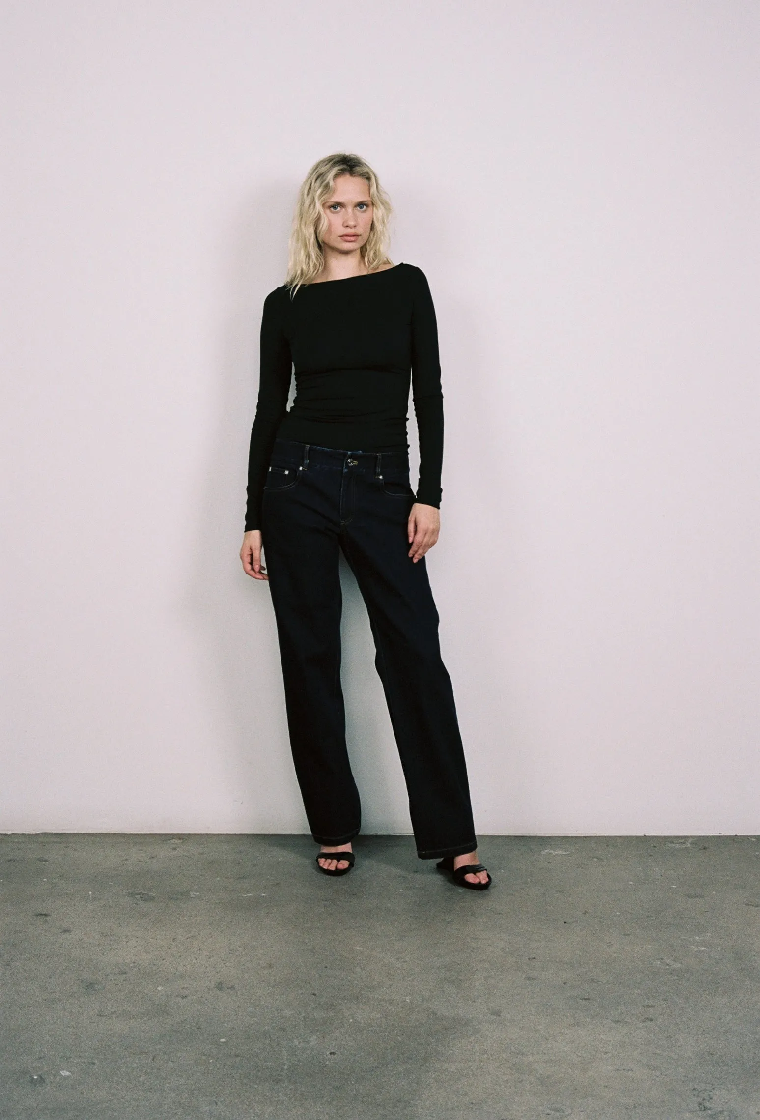 AMELIA TOP - BLACK Soft Cotton