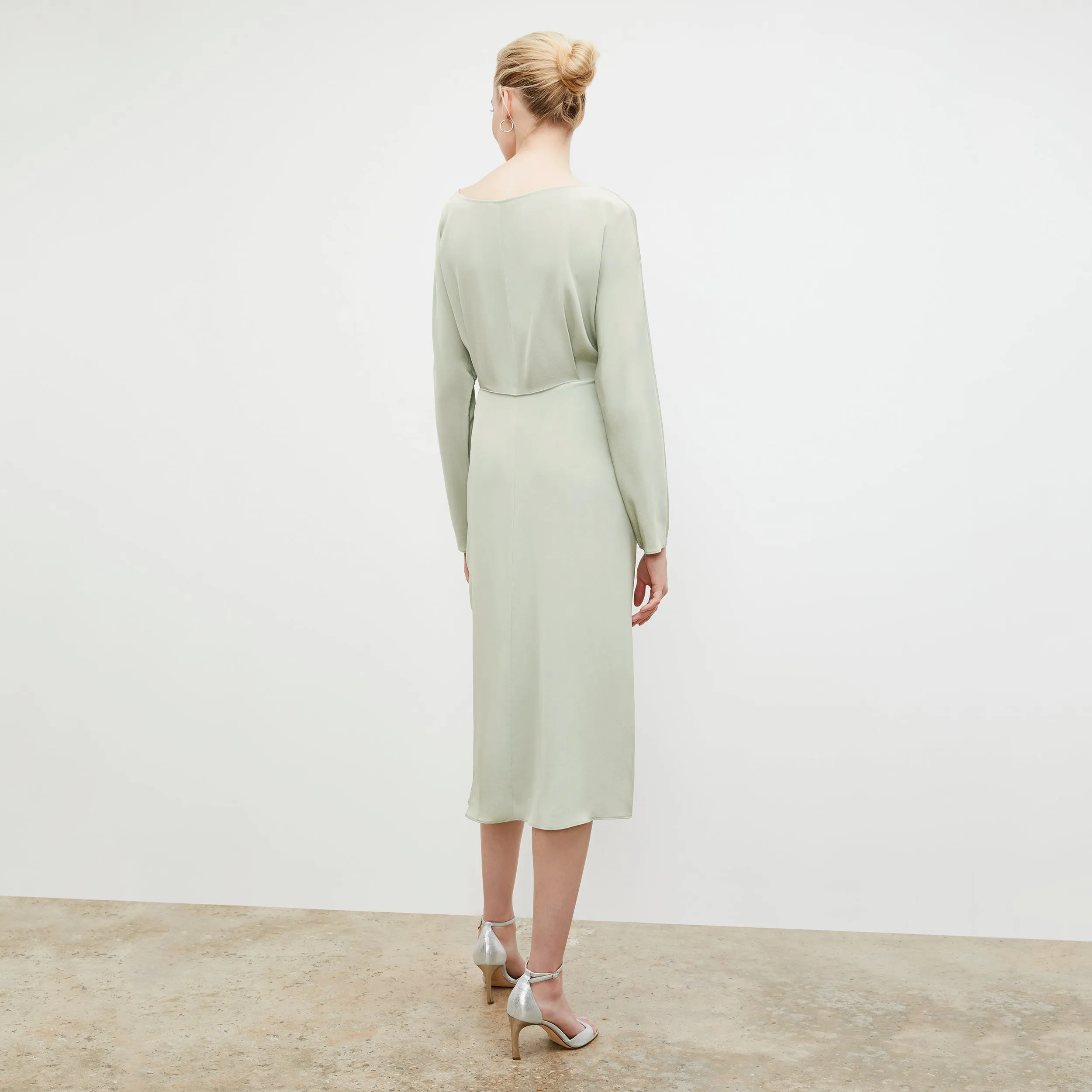 Microfiber texture Rashmeen Dress - Washable Silk :: Minty Green