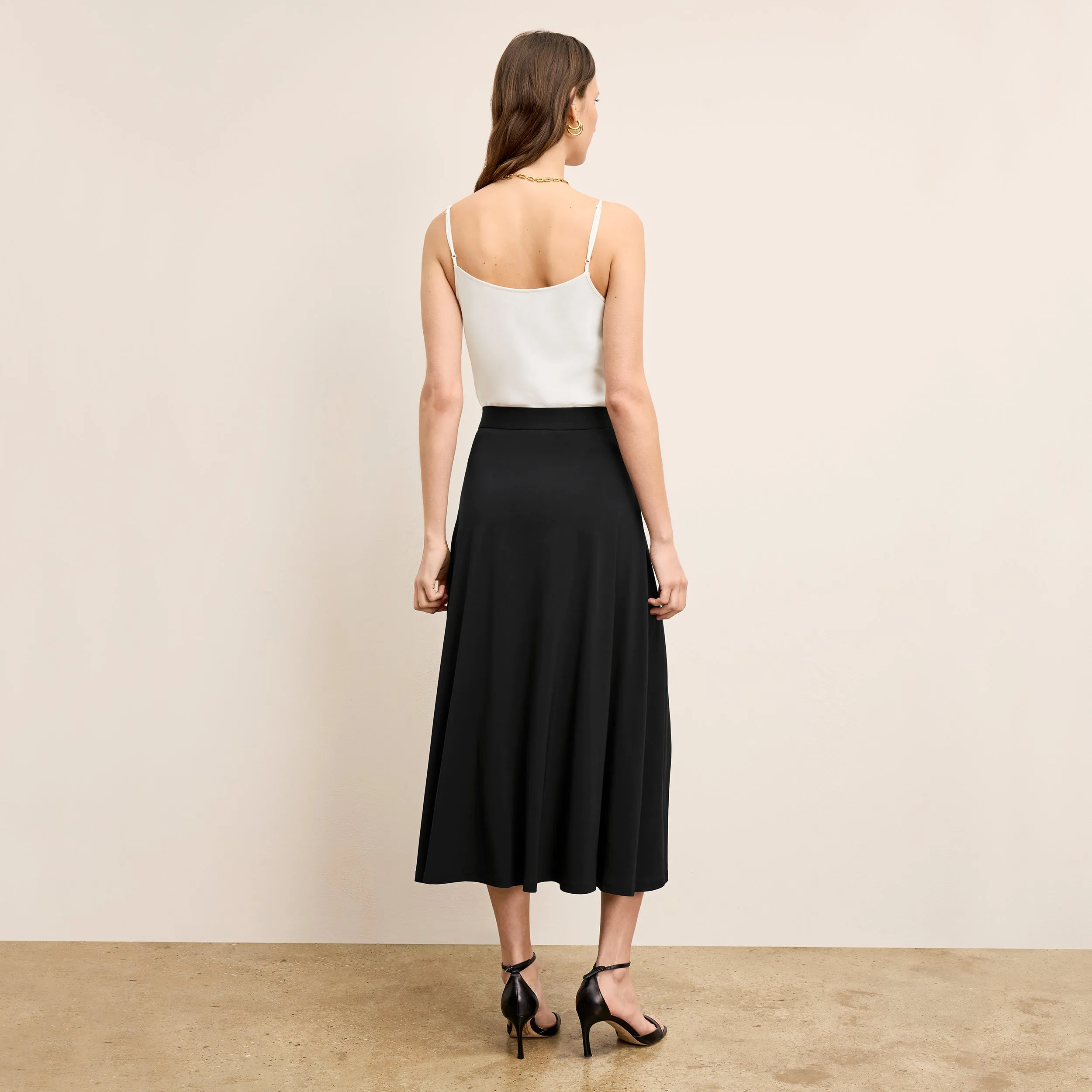 Ara Midi Skirt - Light Jersey  :: Black Sleek Flow