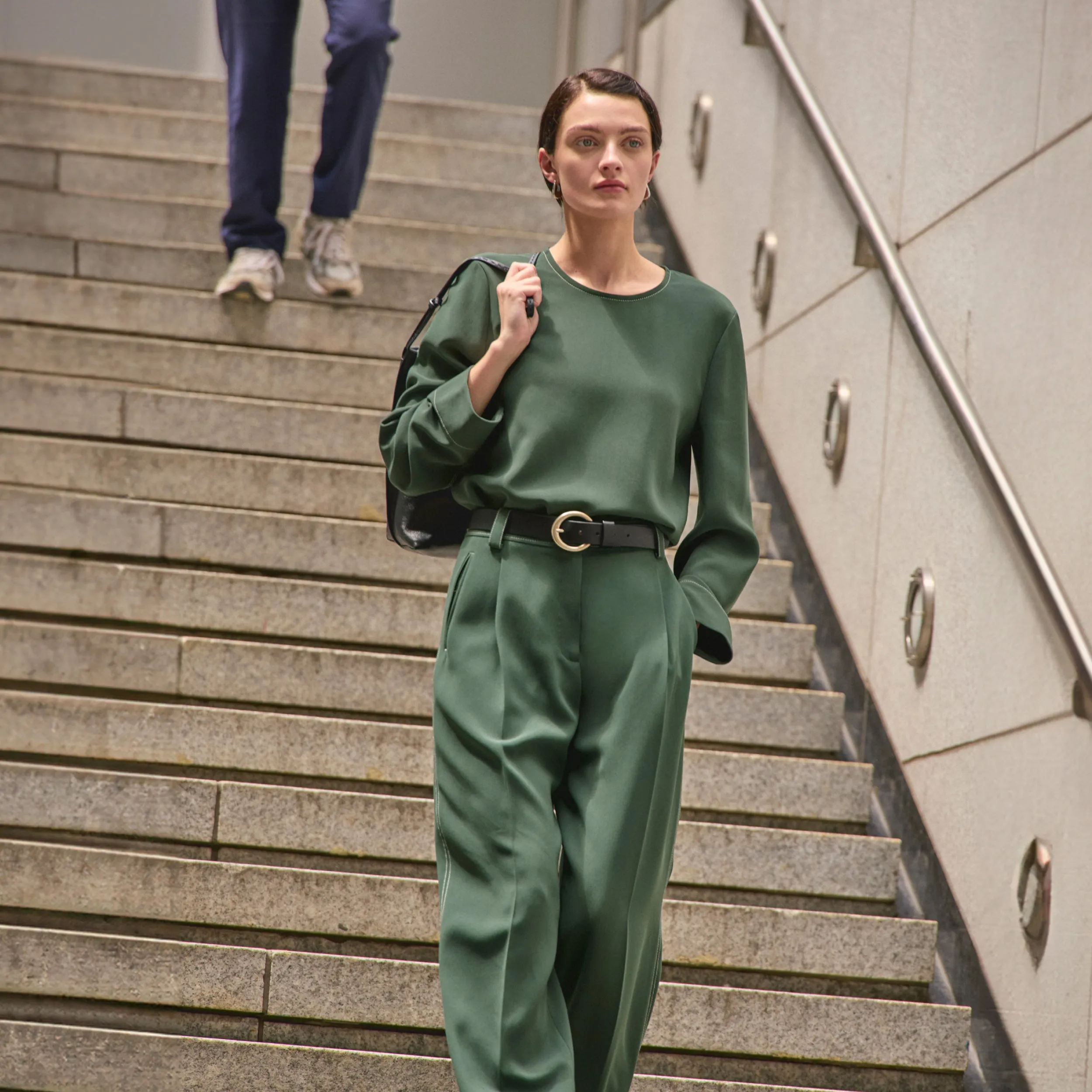 Arlo Breeze Pant - Everyday Crepe :: Dusty Pine Bamboo Derived Material Basic Wardrobe