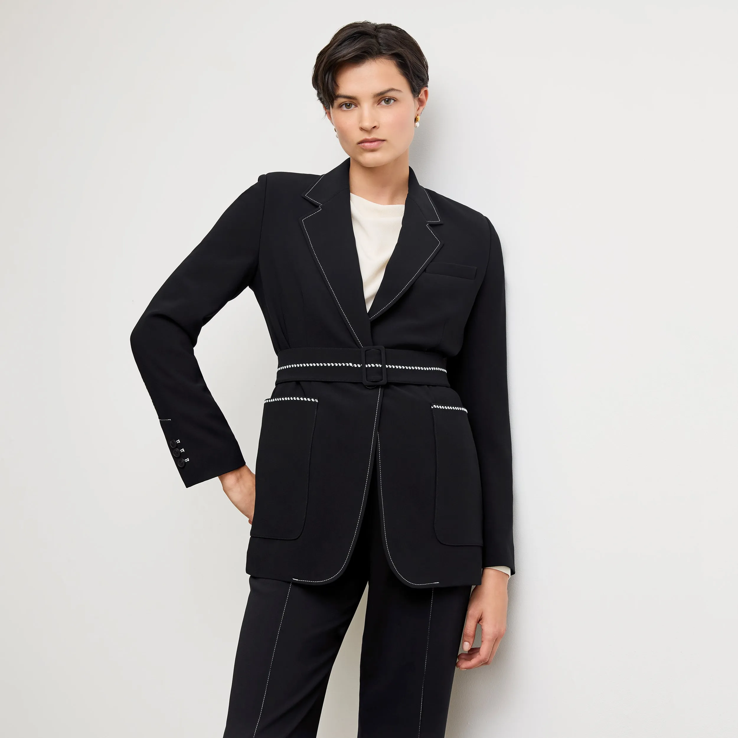 Athena Jetset Blazer - Everyday Crepe with Topstitch :: Black City Look
