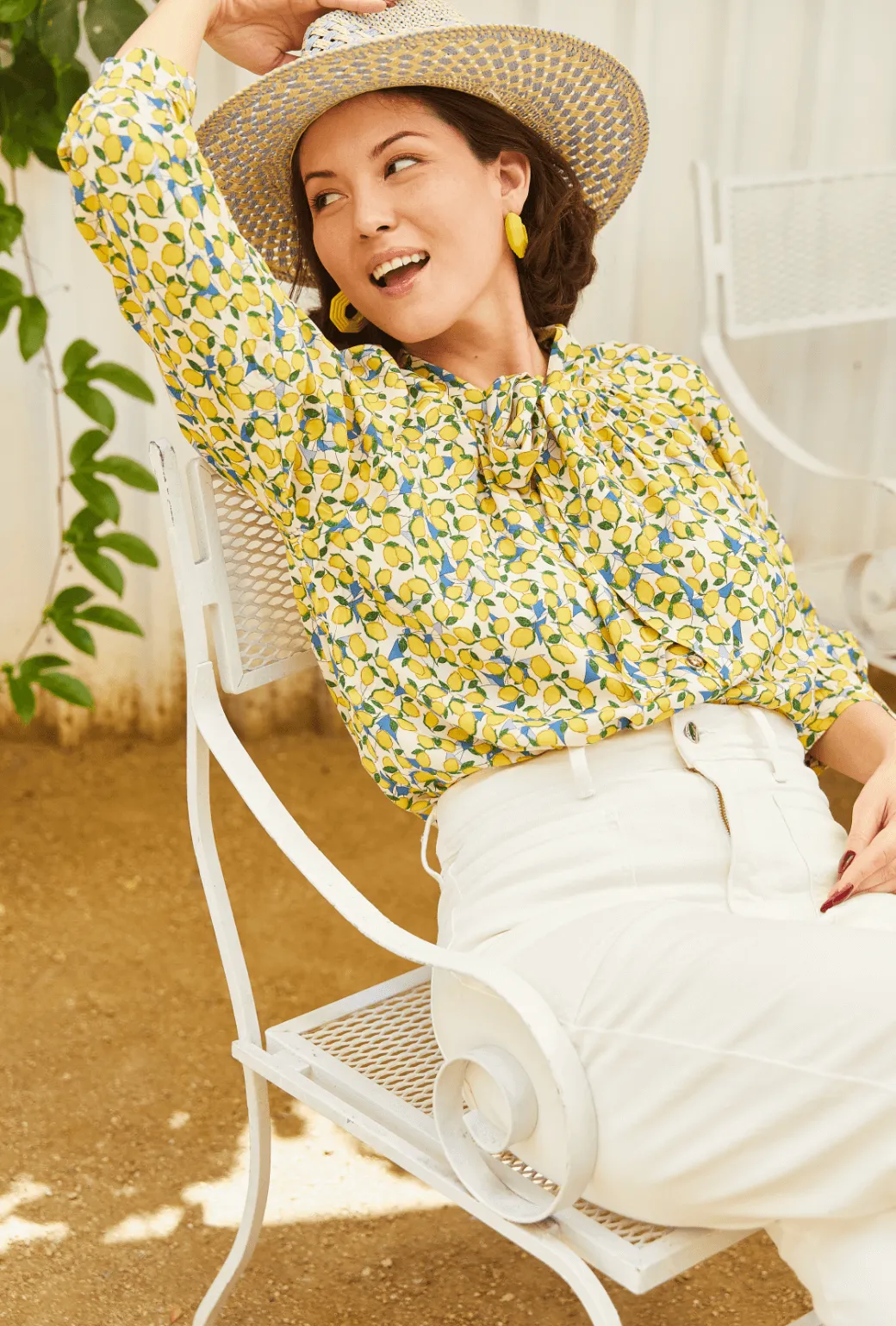 Non Chafing Edges Minimalist Stitching Big Bow Blouse - Limoncello