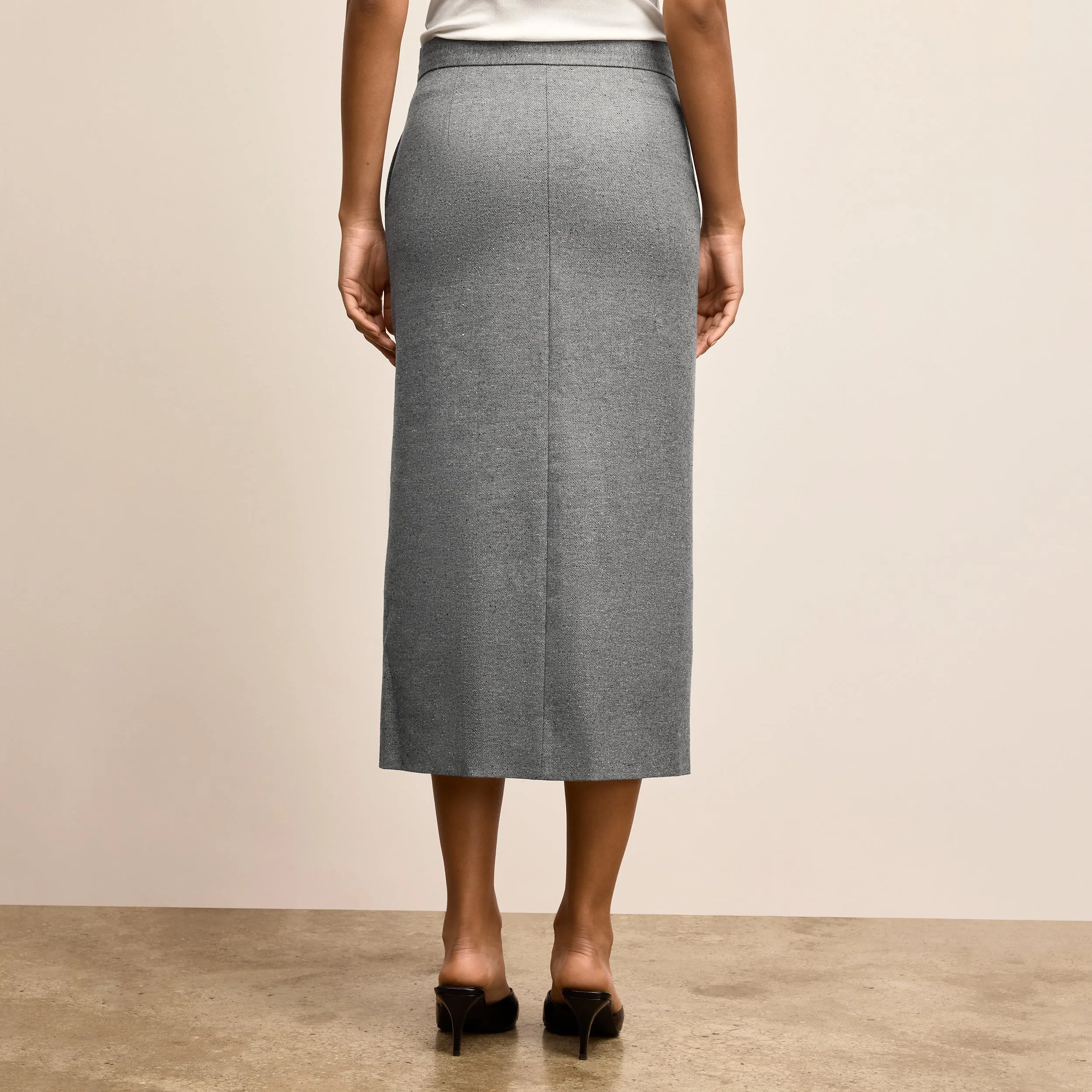 Meghan Midi Skirt - Heritage Tweed :: Gray Multi Performance Outfit Laidback Feel
