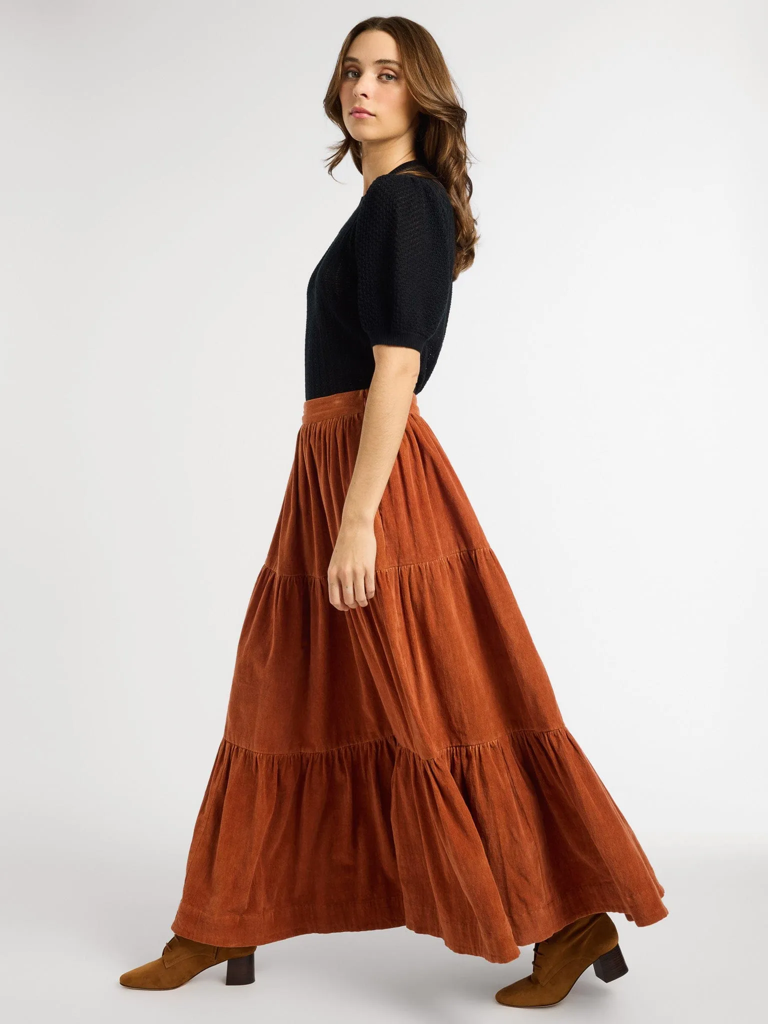 Paola Skirt in Cinnamon Cord Twist Knot Details