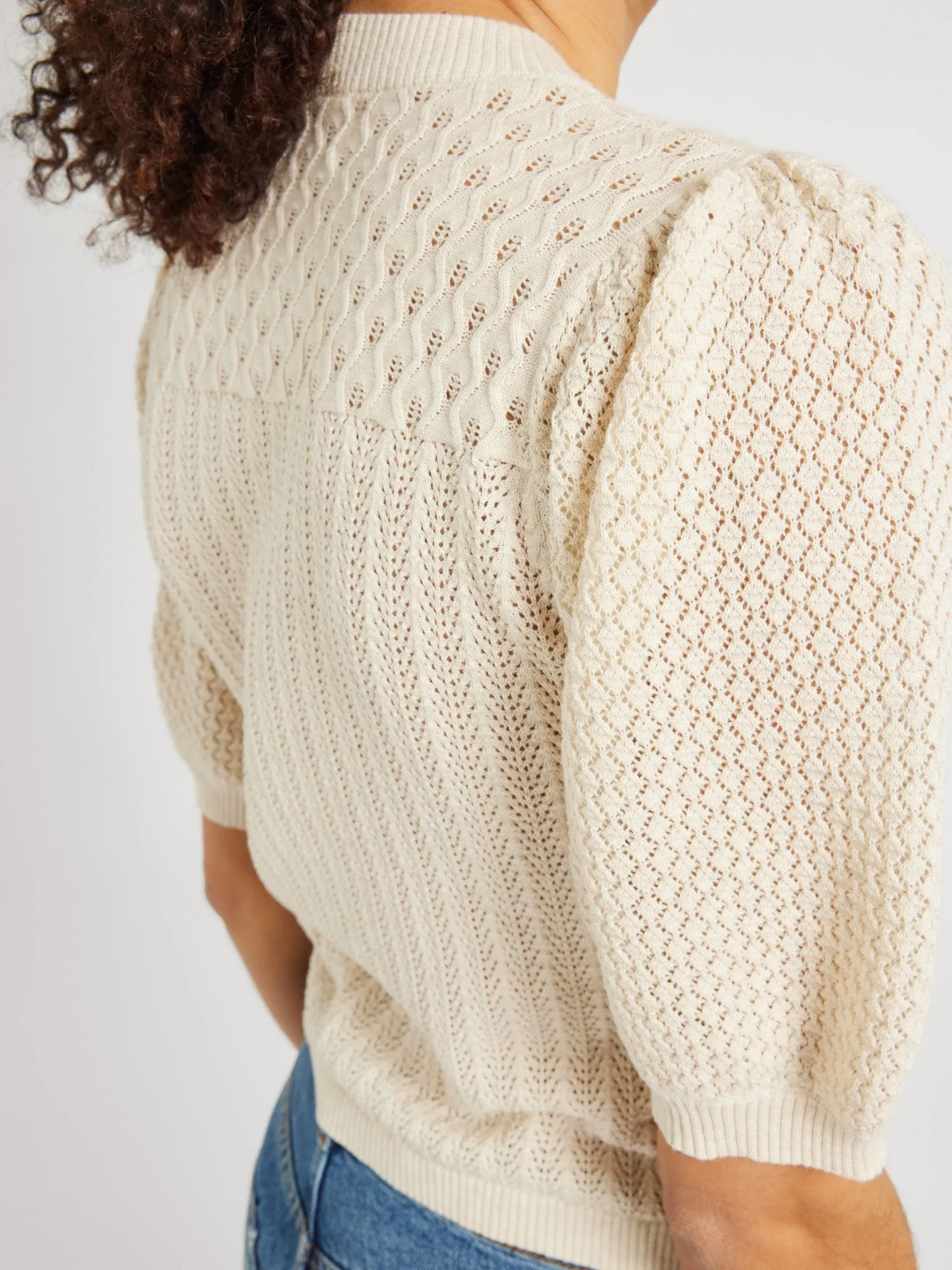 Lola Pullover in Ivory Compression Fit Engineering DurableCollarStays