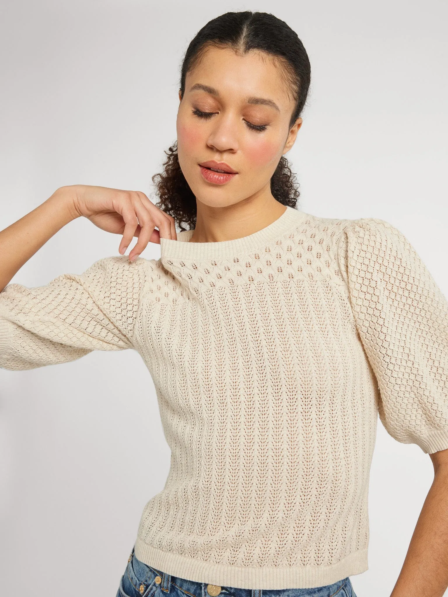 Comfy Cardigan Lola Pullover in Ivory