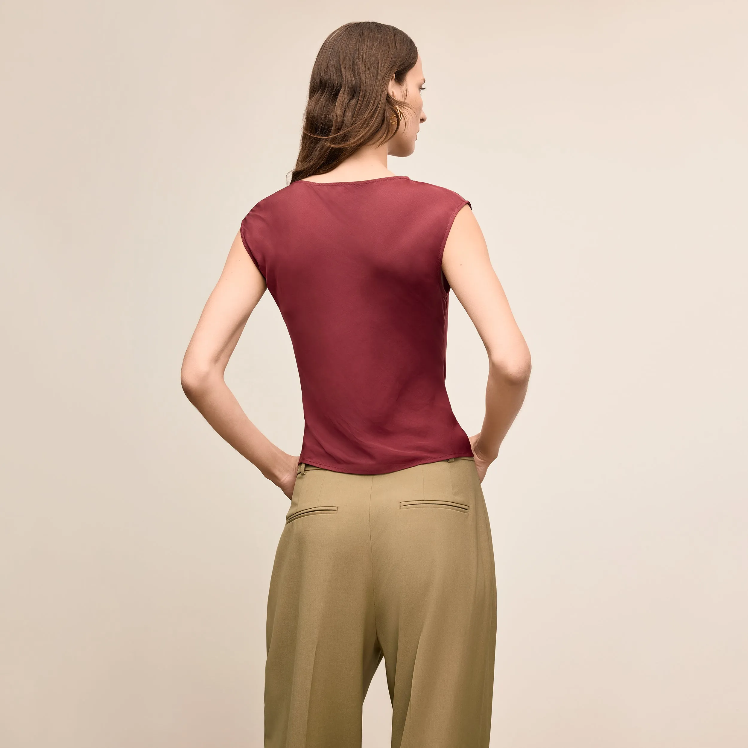 Brooke Definition Top - Eco Drape :: Port Wine FadeResistant Dye Luxurious Feel