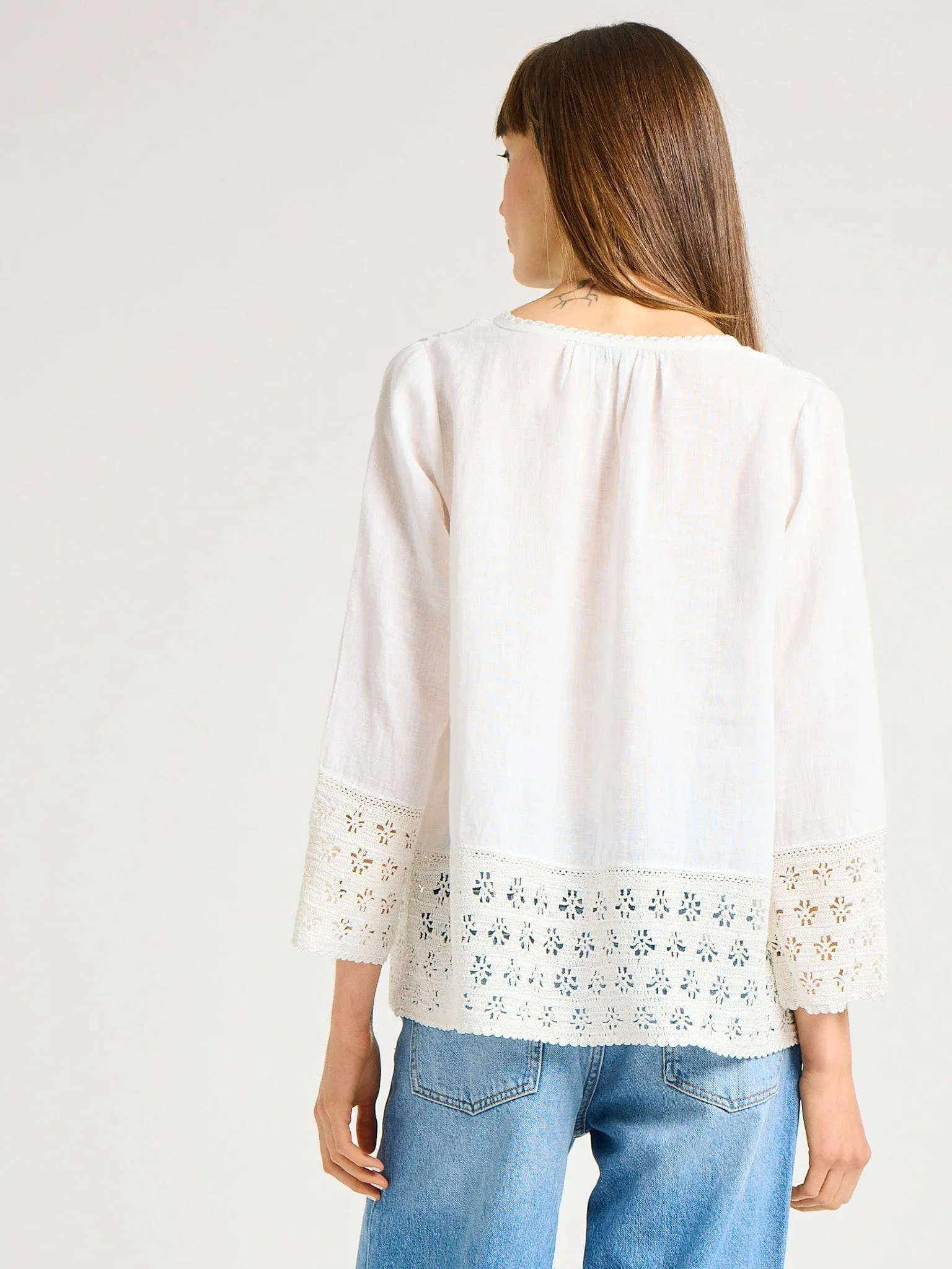 Elsie Top in White Linen Soft Touch Fabric Yarn Dye Stripe