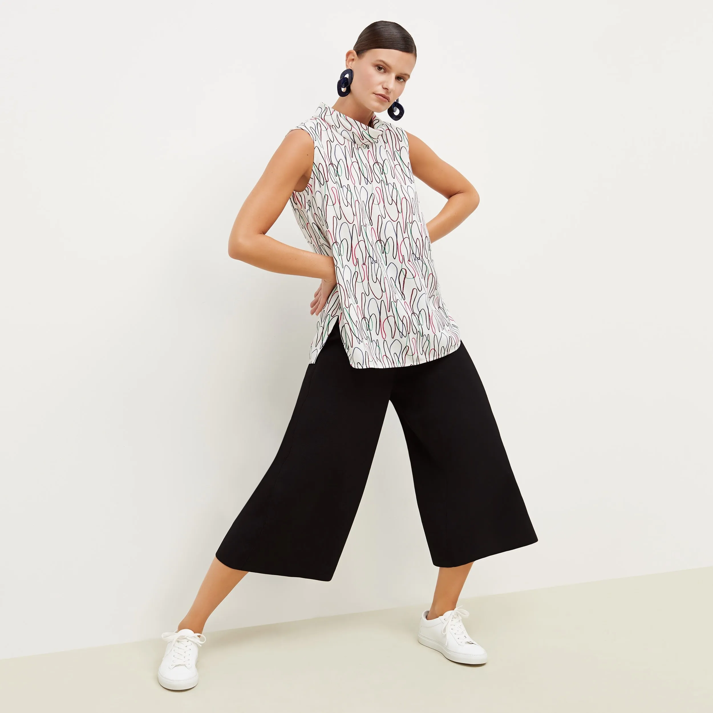 Lise Top - Freeform Multi :: Multicolor LaserCut Edges Minimalist Cuff