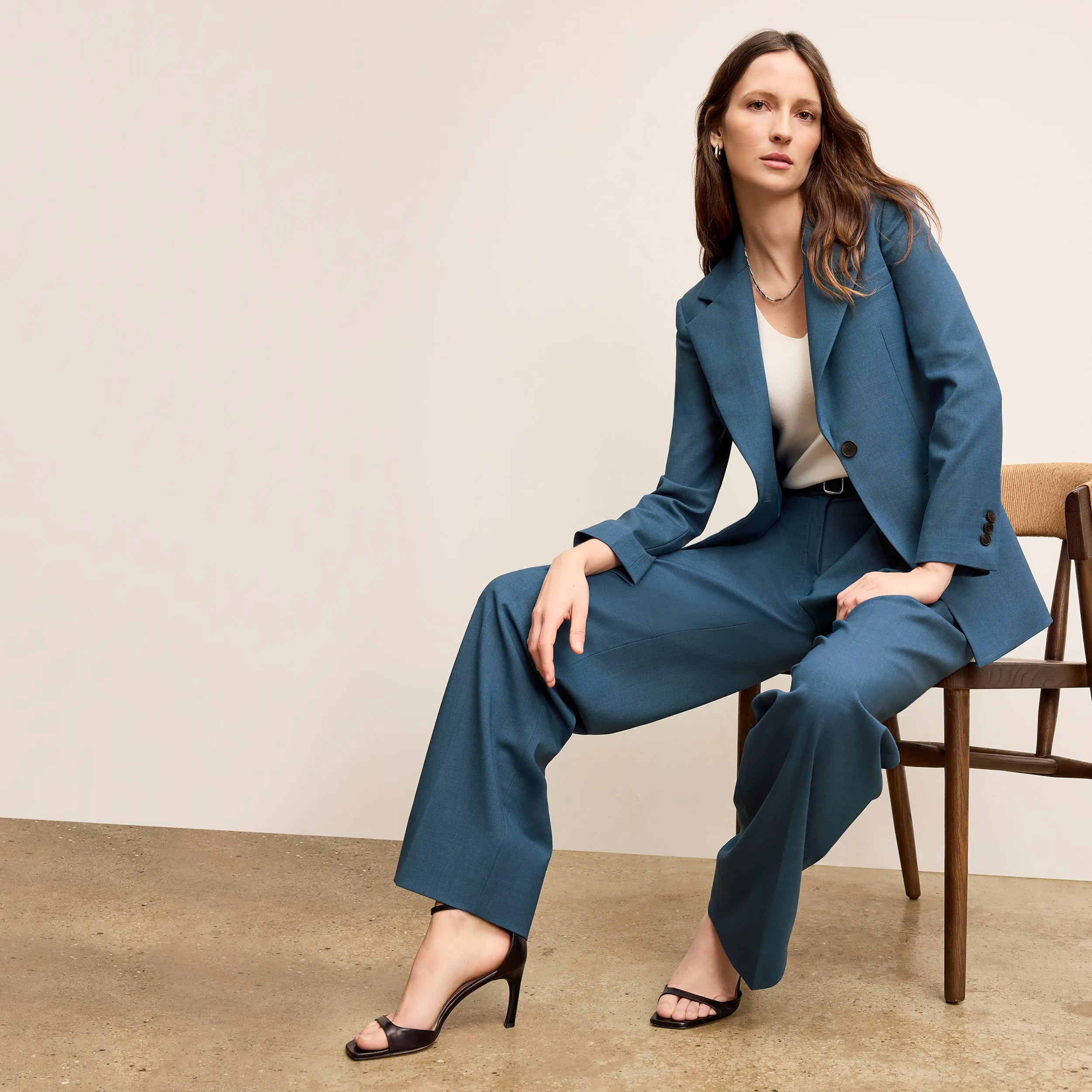 Rossi Executive Blazer - Wool Twill :: Bluebell Comfort Fit Design Hypoallergenic Fiber BioBased Fiber