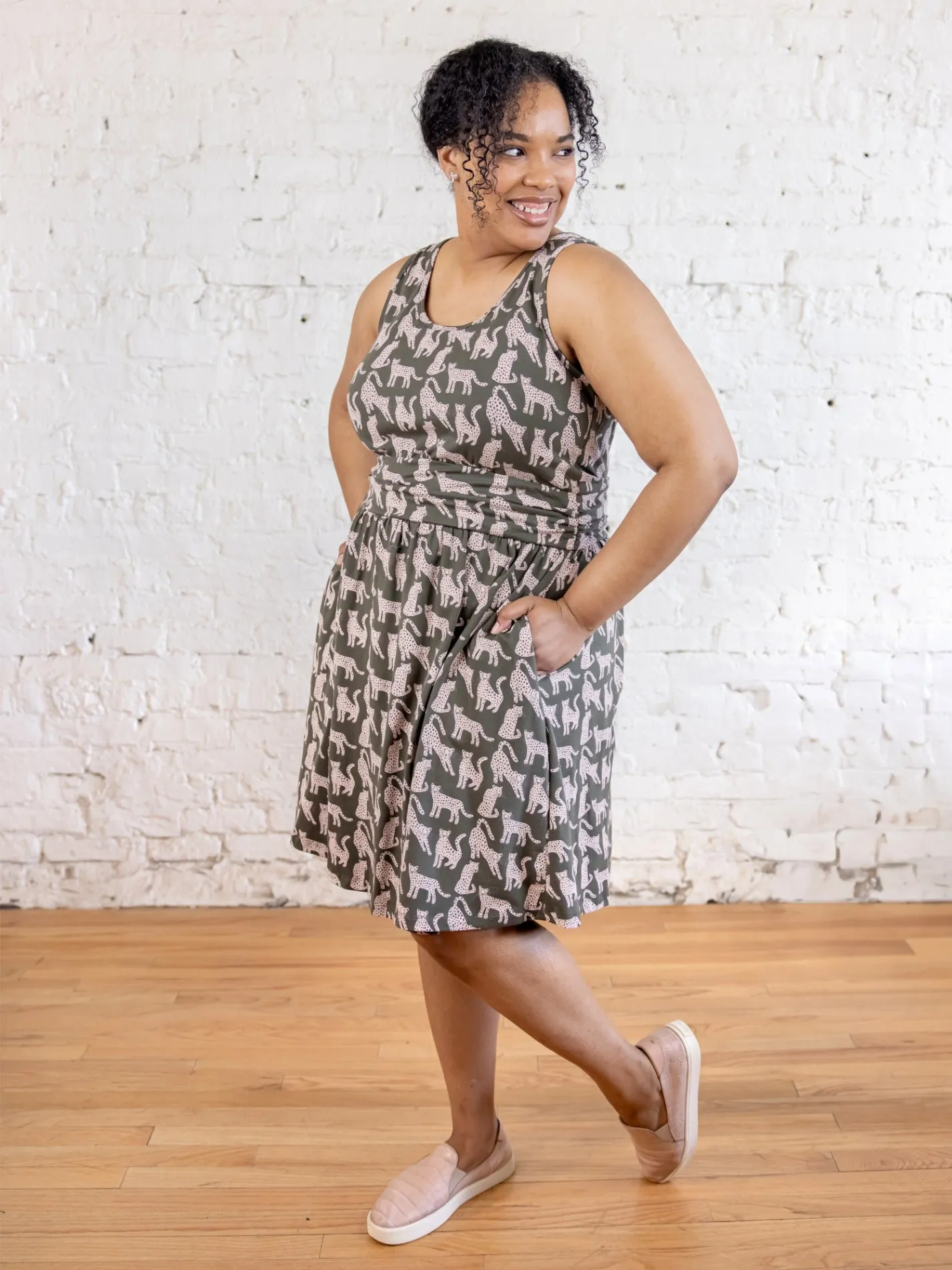 Flatlock stitching Versatile Design Asheville Plus Size Dress - Leopard Green
