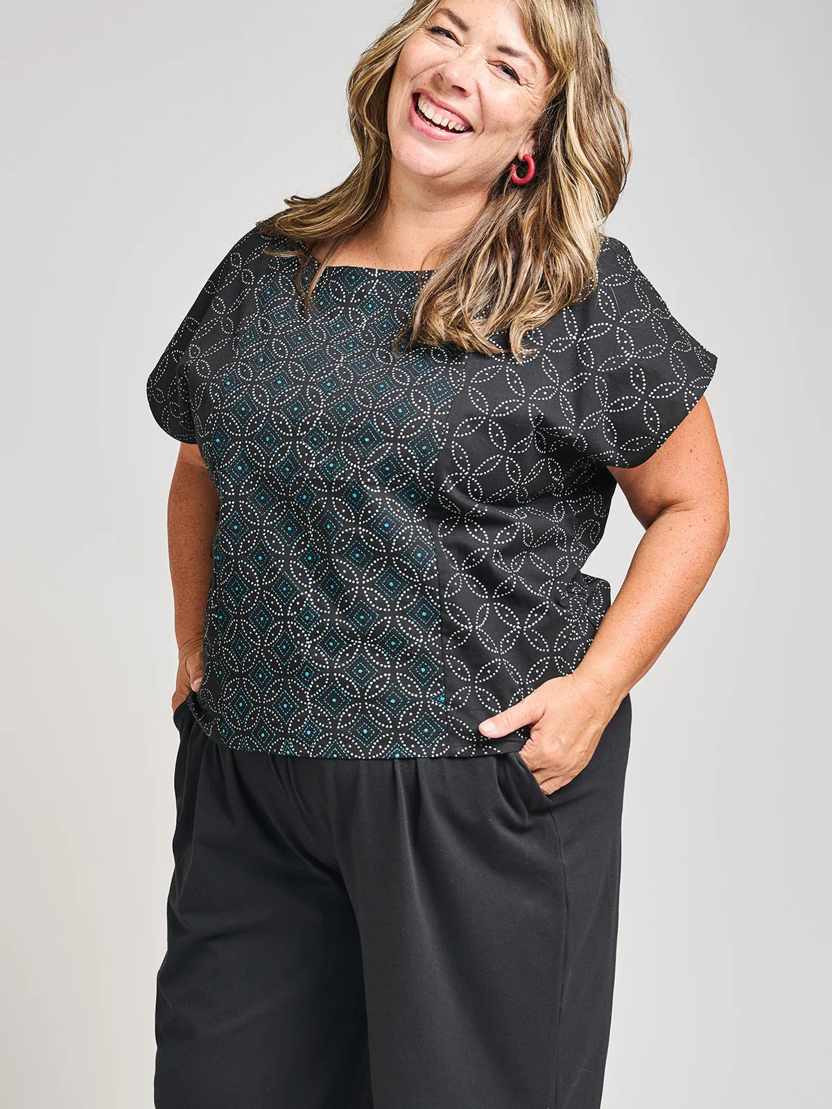 Cara Plus Size Top - Ikigai Black Ethical production HighNeck