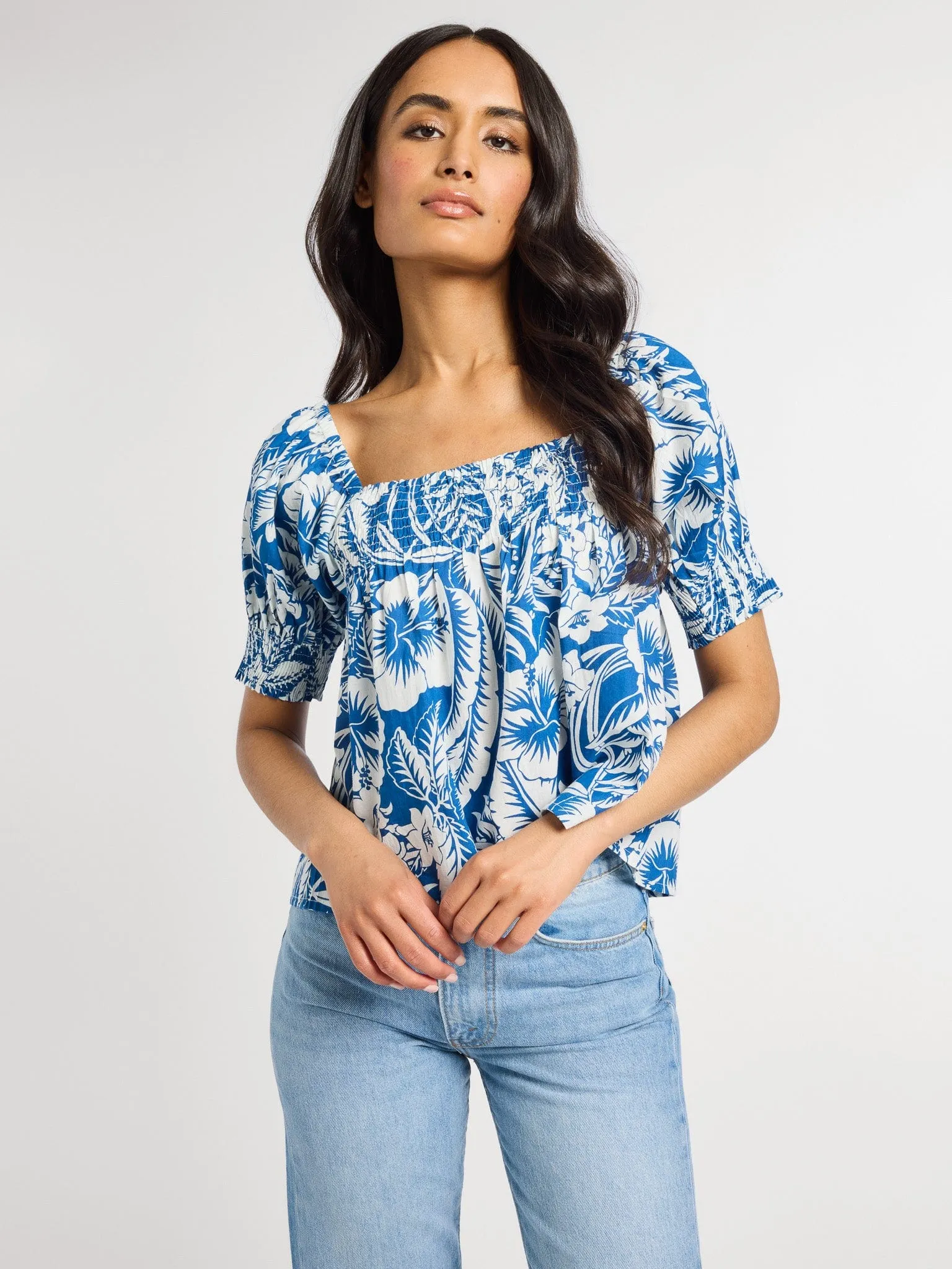 Caro Top in Blue Hibiscus Double Needle Hemming