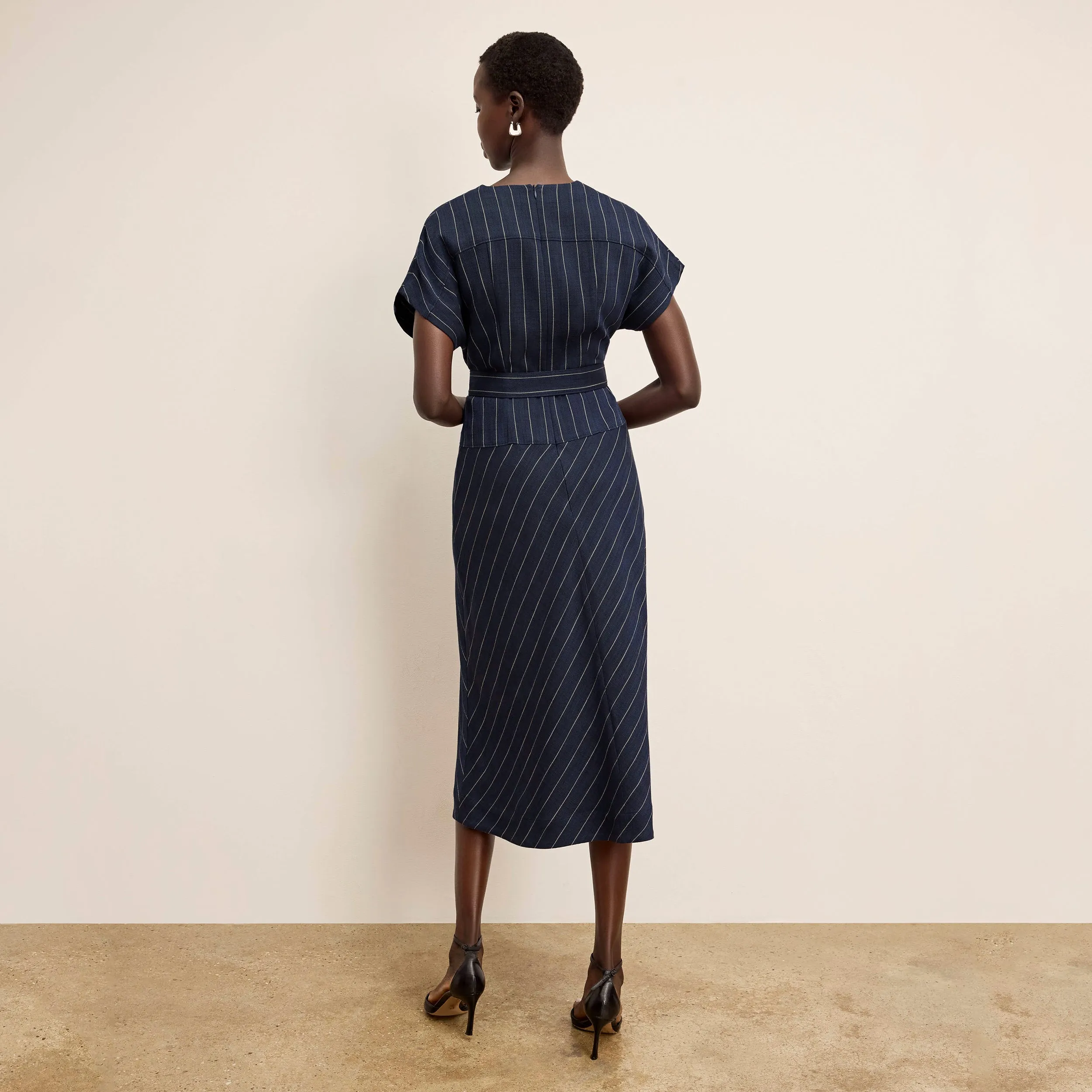 Cereah Belt Dress - Summer Pinstripe :: Navy/Ivory ThermalRegulation