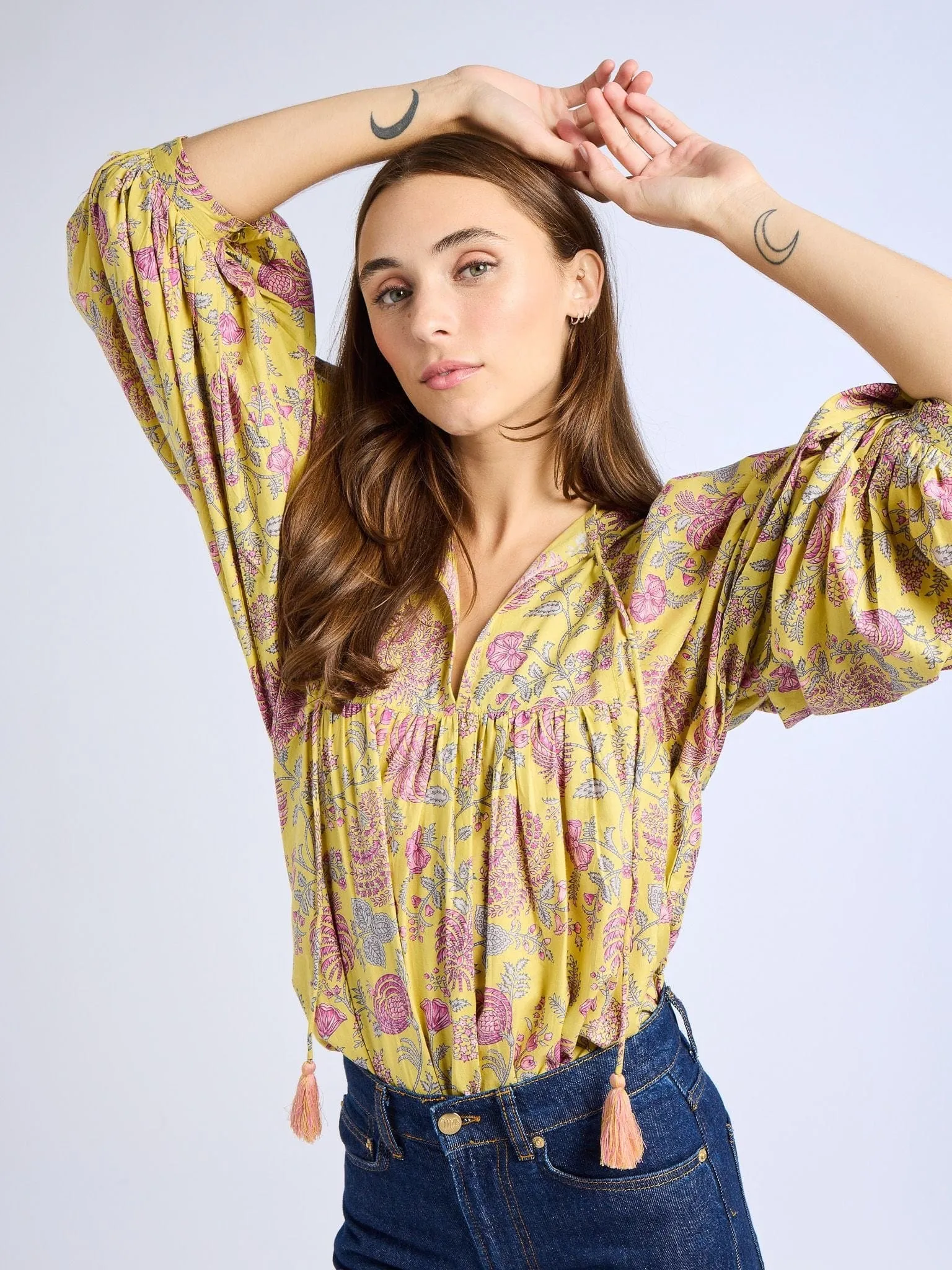 Charlie Top in Citron Floral EcoFriendlyTexture PolyesterBlend