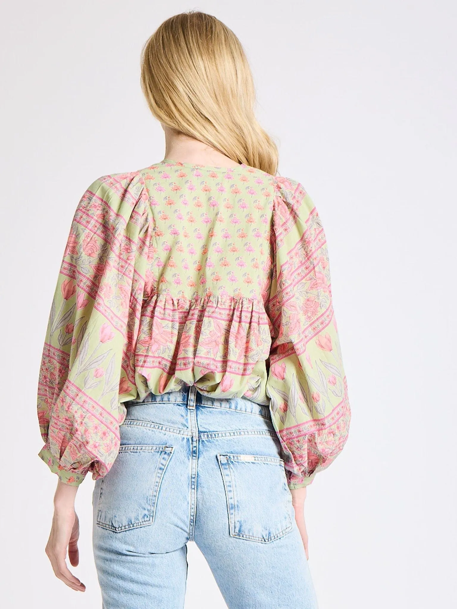Temperature Control Technology Charlie Top in Tulip Print