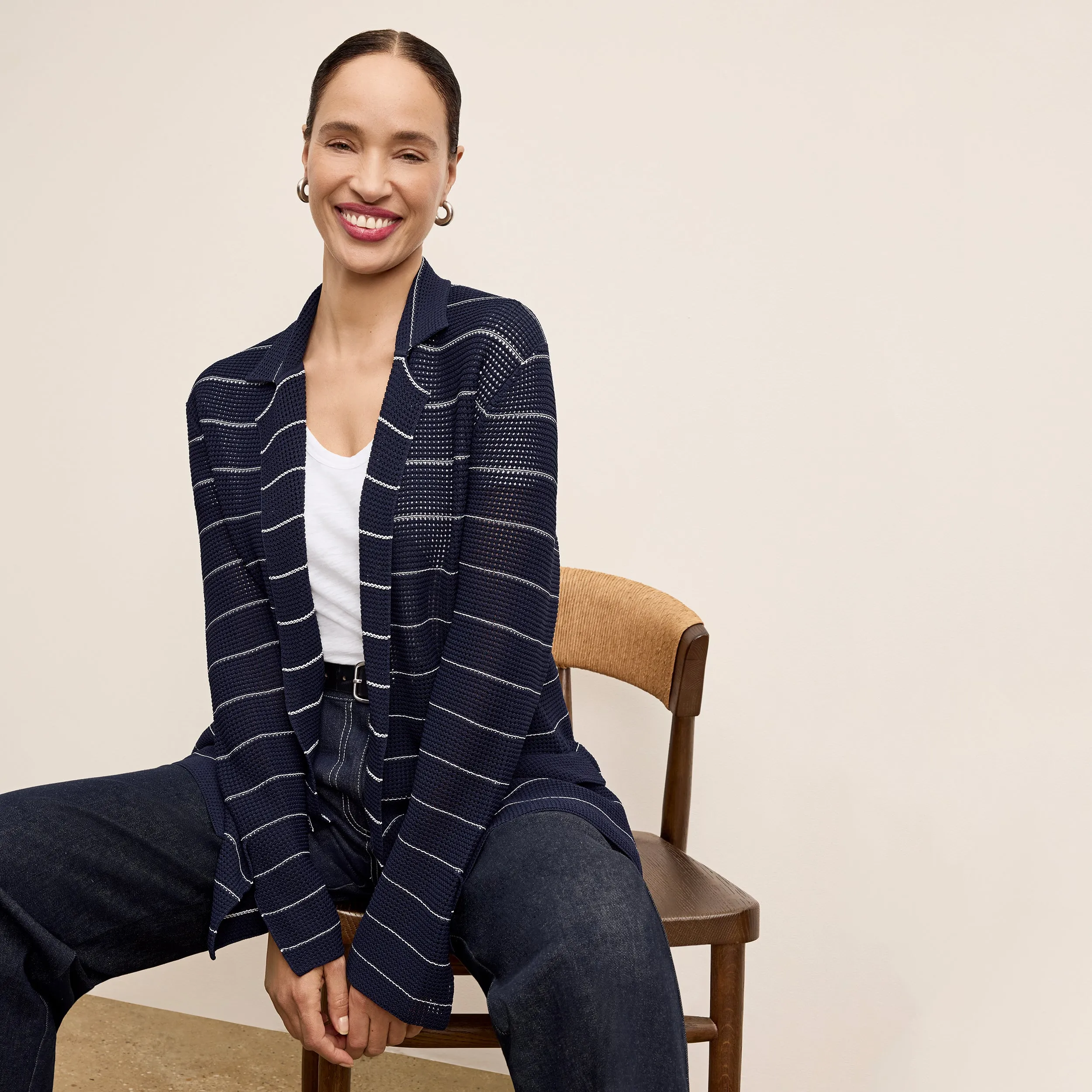 Cody Boyfriend Jardigan - Dot Jardigan Knit :: Dark Navy/Ivory Breathable fabric tech