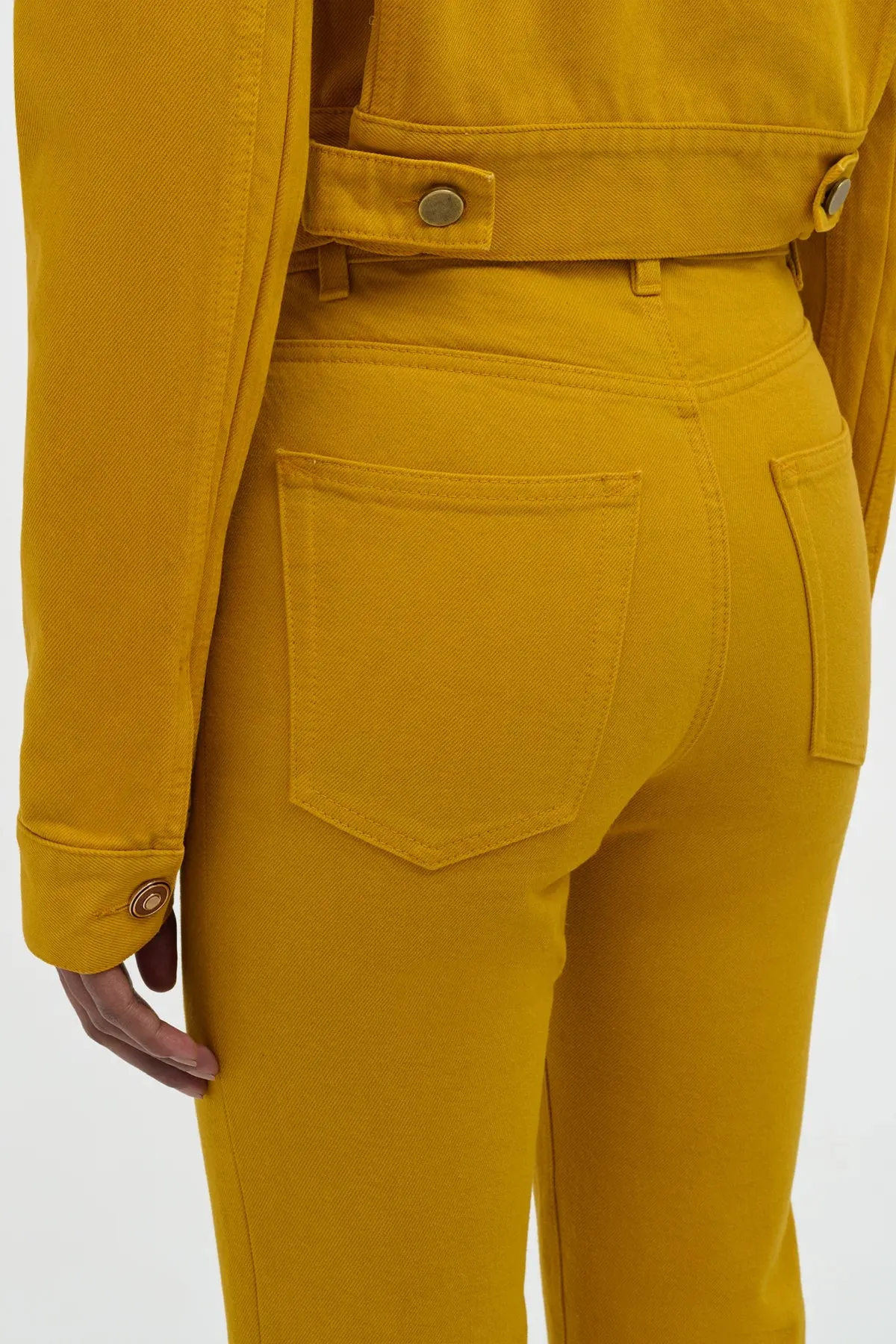 Airflow Weave Pattern stain resistant coating Ezra Bootcut Cropped Jean in Golden Birch Recycled Cotton Denim