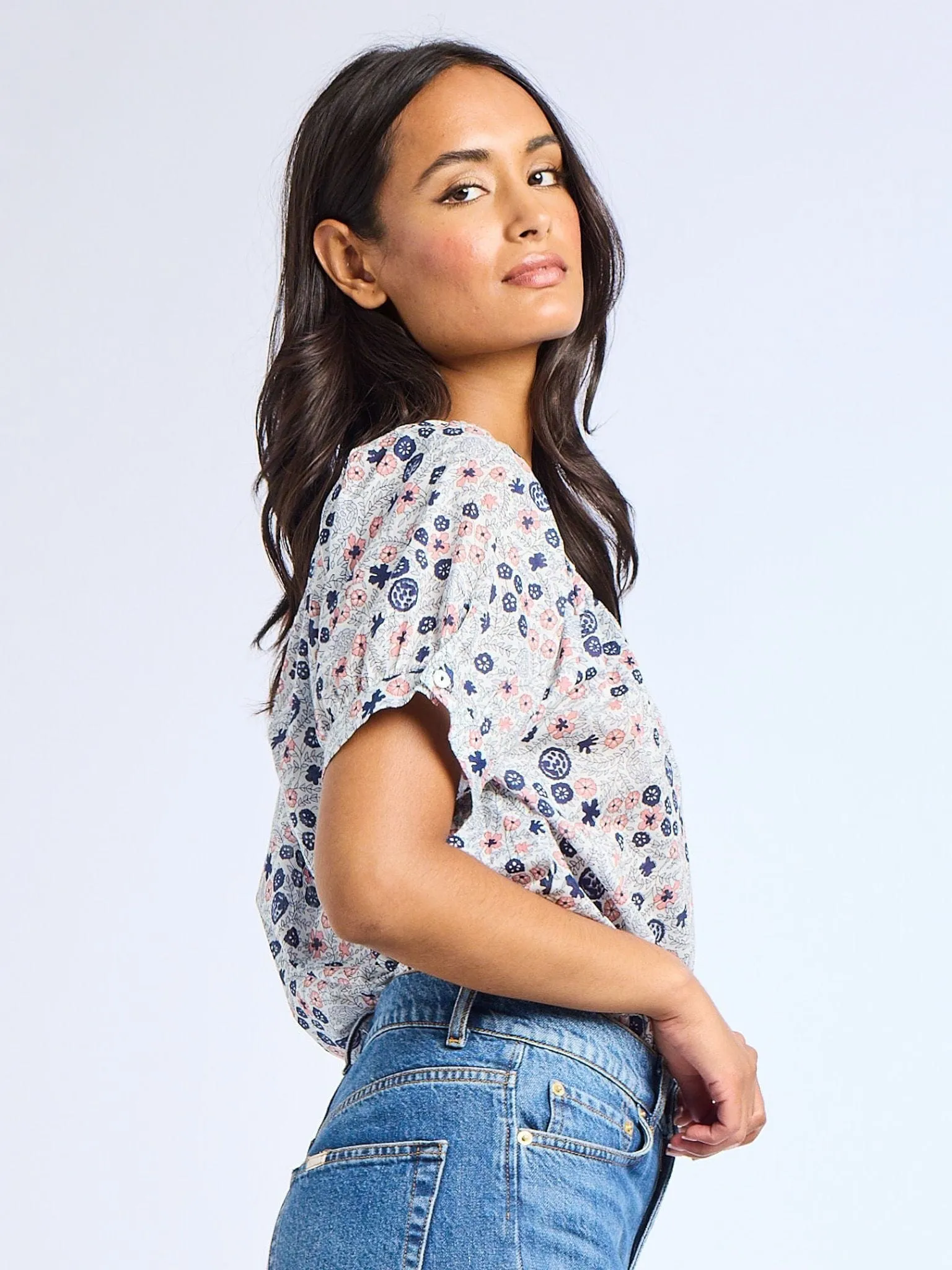 Naomi Top in Navy Floral Reinforced Shoulder Reflective Accent Trim