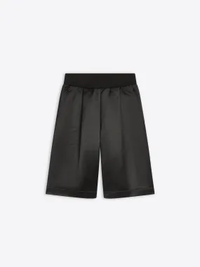 Contrast sweat shorts Relaxed Comfort product development