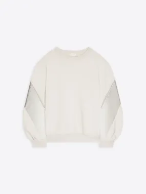 Contrast sweatshirt product brand name recognition