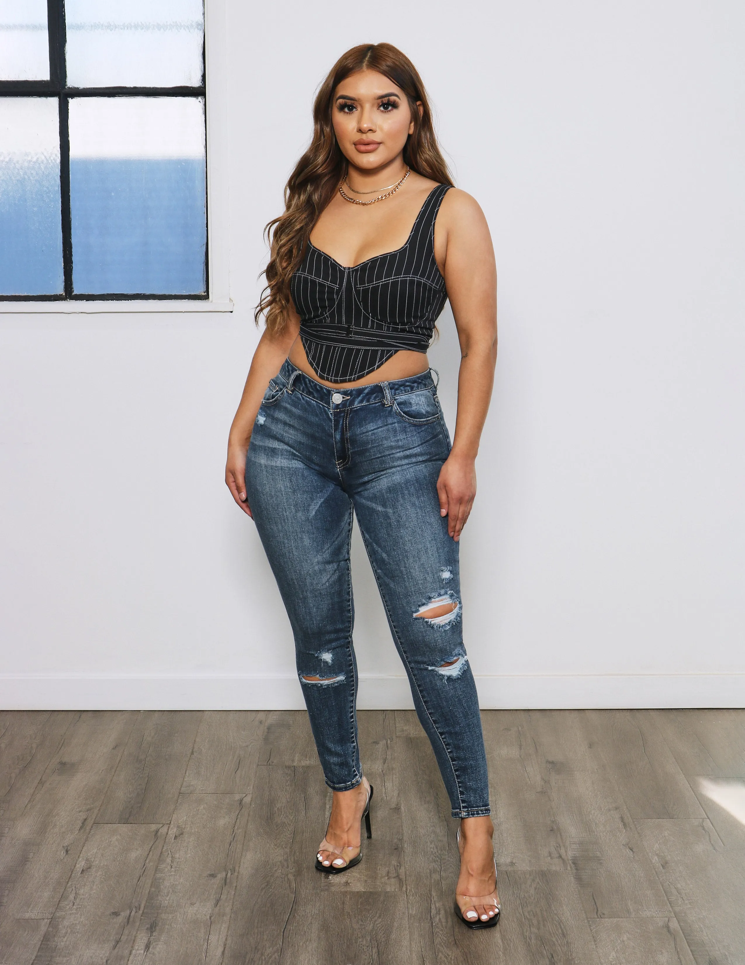 Day Out Style Destructed Skinny Mid Rise Ankle