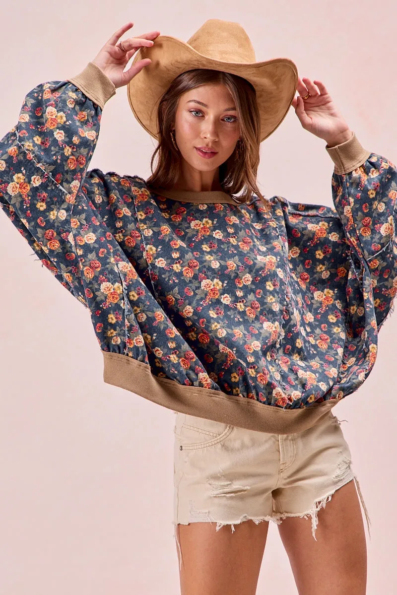 IT1842R-18 | WASHED FLORAL DENIM FRAYED ROUND NECK TOP WITH RIB BAND Strong Zip