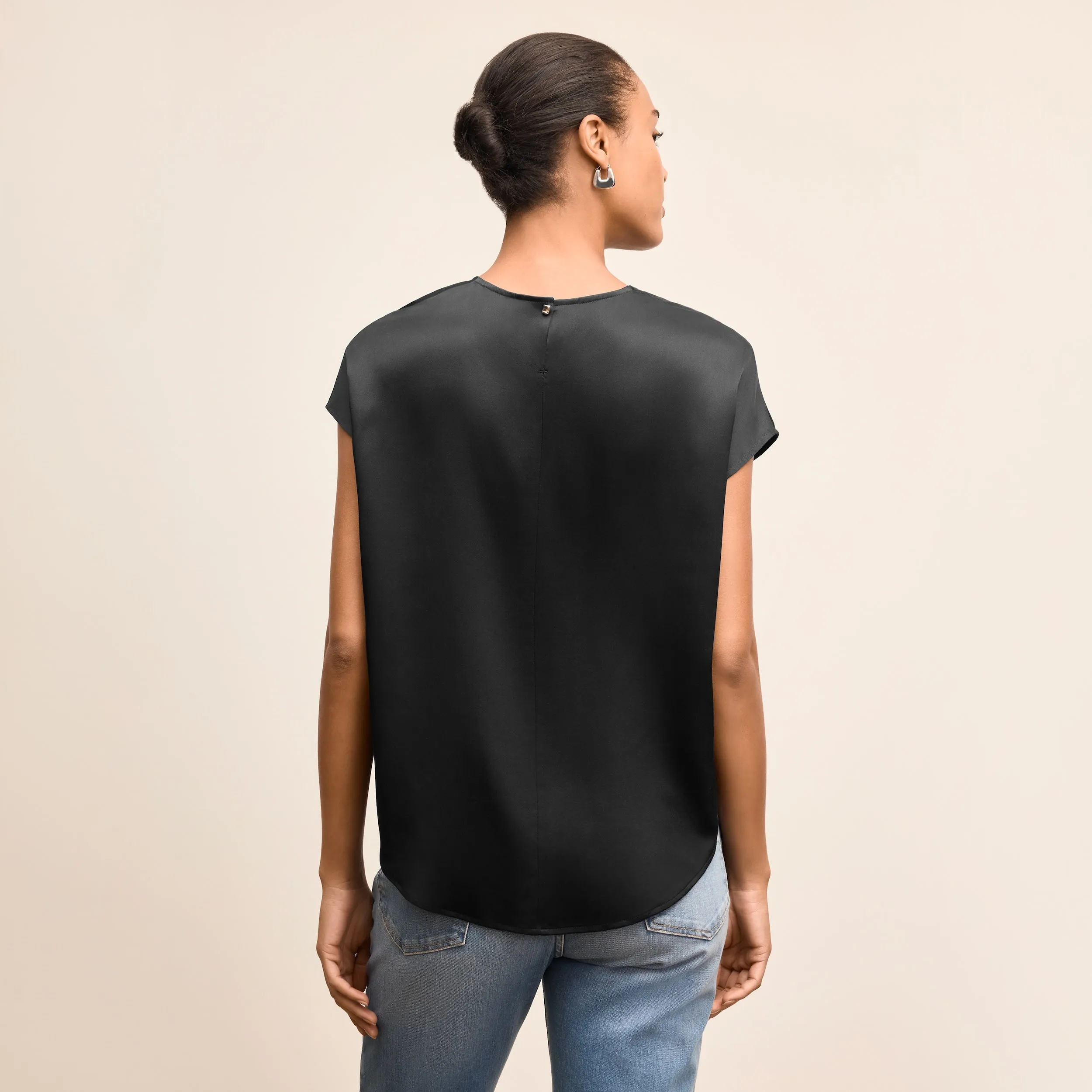 Didion Drape Top - Washable Silk Charmeuse :: Black Casual Pullover