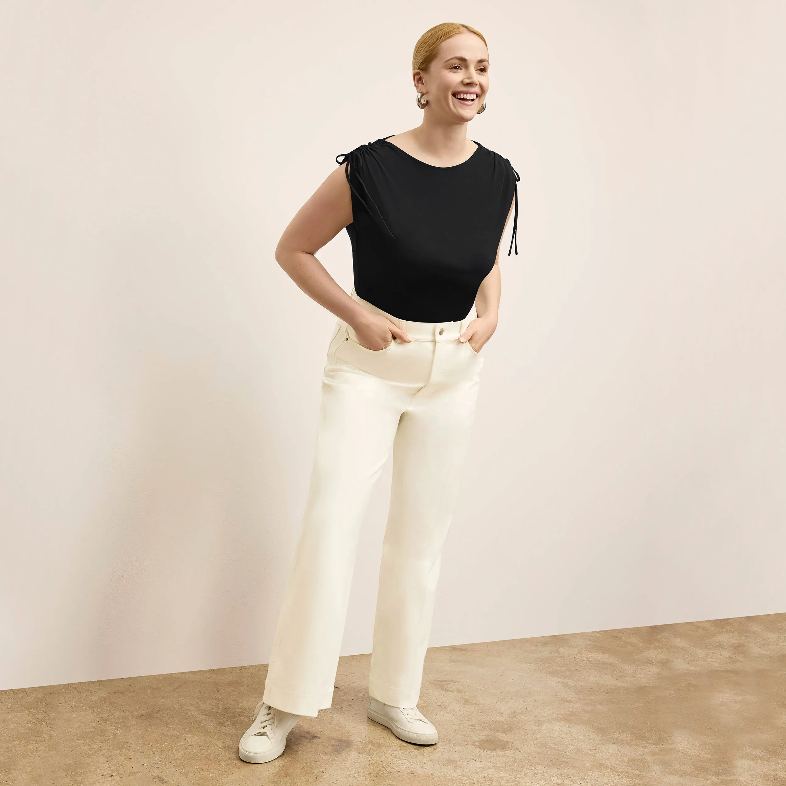 Dotty Cinch-Sleeve Top - Light Jersey :: Black YarnBlend