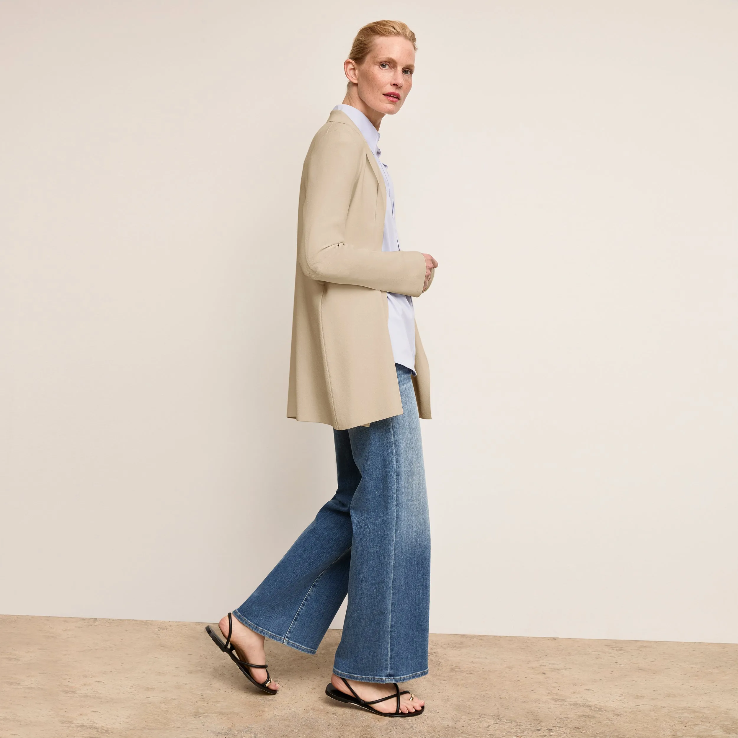 Merritt Wrap Jardigan :: Latte slim cut Zipper Guard Weatherproofing