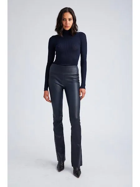 Timeless Look Move Comfort SPRWMN MICRO FLARE