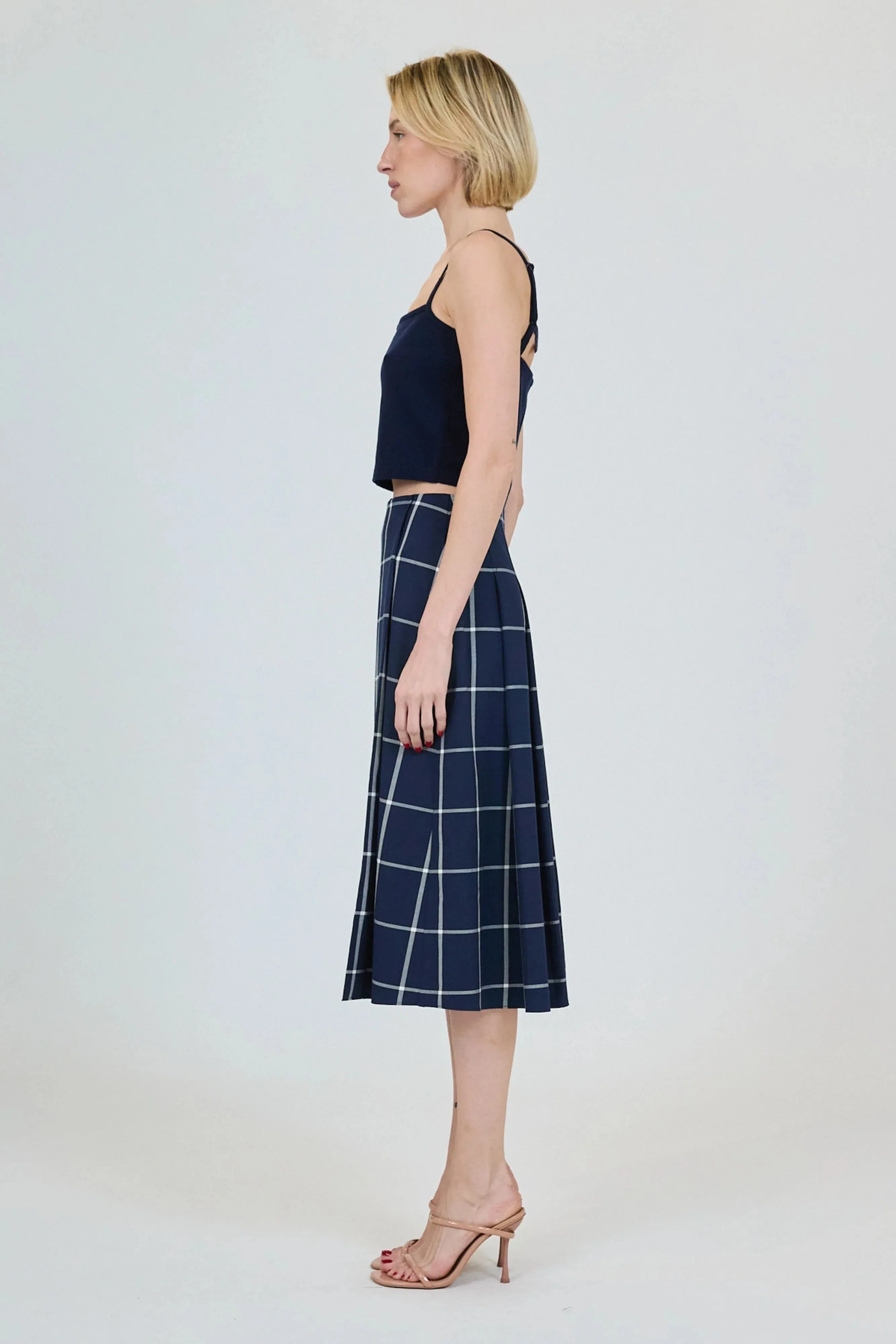 Seamless Finish Side Slit SIMKHAI CORYN PLEATED MINI SKIRT