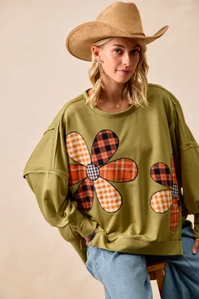 Versatile staple IT3426G-28 | PLAID MIX FLOWER PATCHWORK FRENCH TERRY SWEATSHIRT