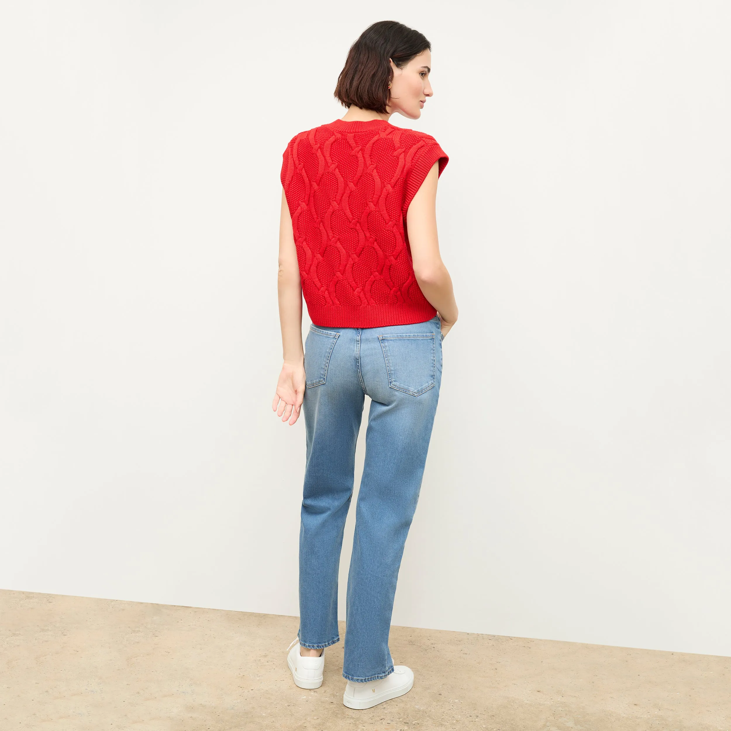 Slim Fit Design Eloise Vest - Cable Knit :: Strawberry