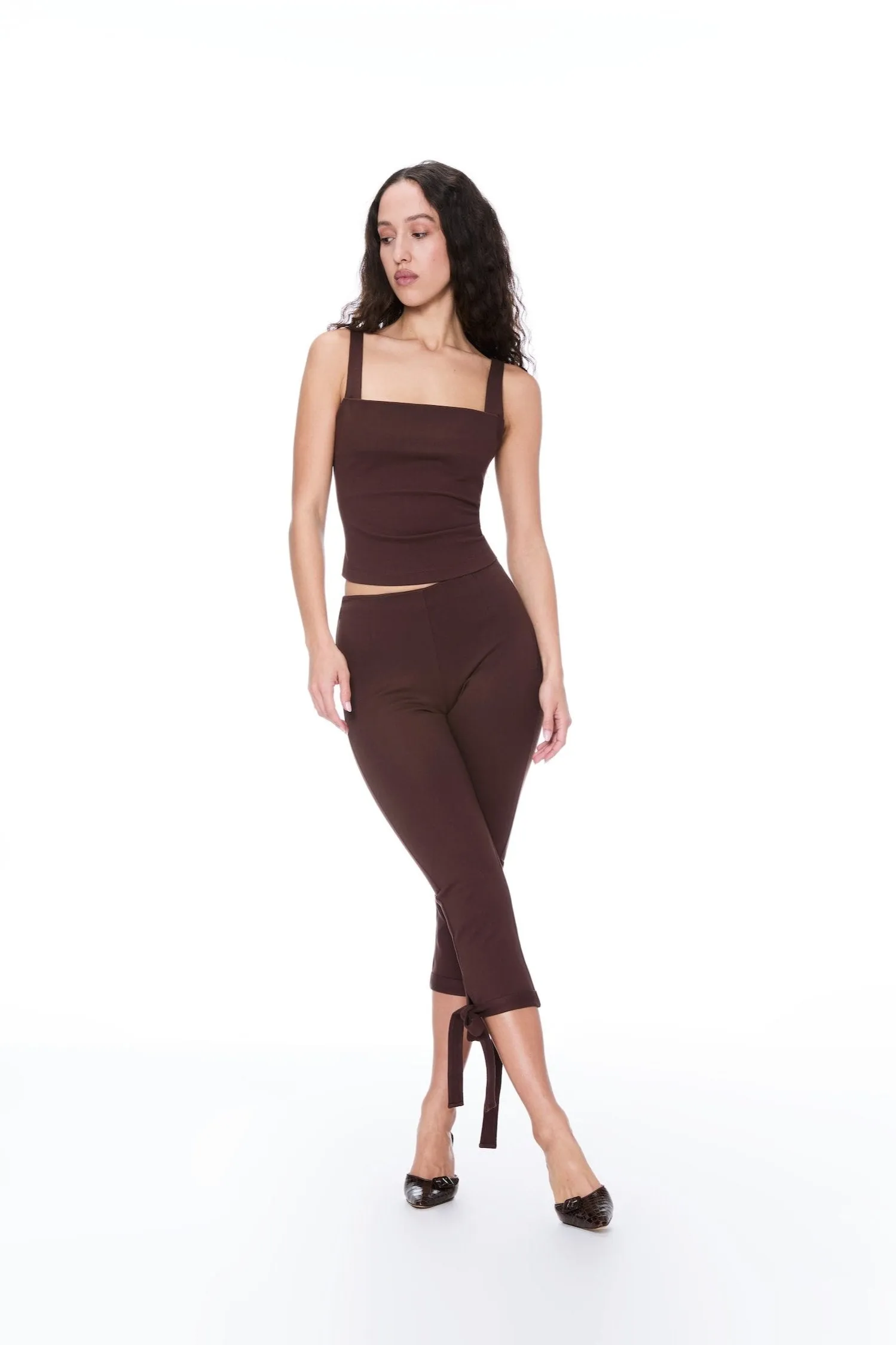 EMMA CAPRI - CHOCOLATE LightweightInsulation Flexible Waistband