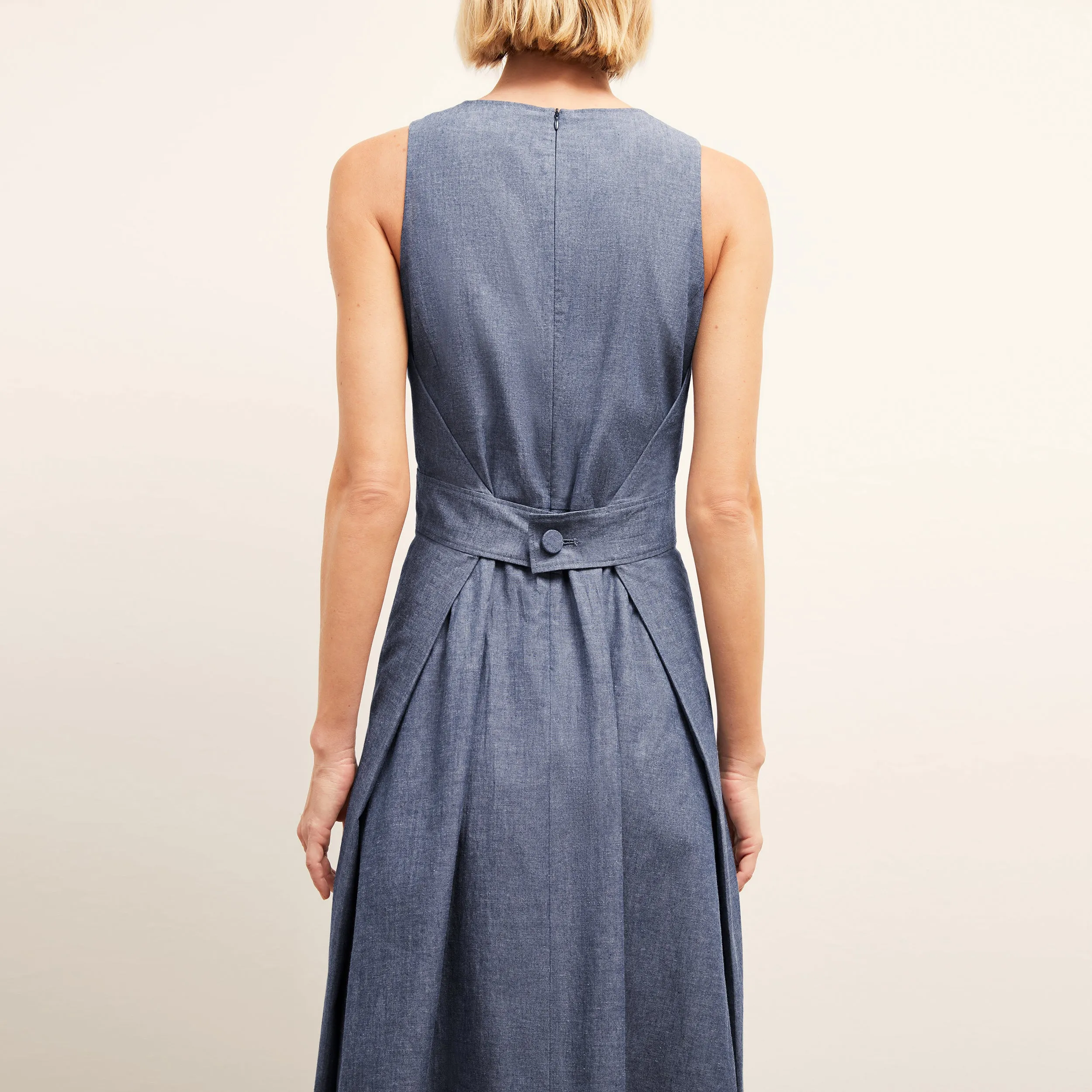 Estela A-Line Dress - Chambray :: Clear Blue Contemporary Cut AbrasionResistantEdging