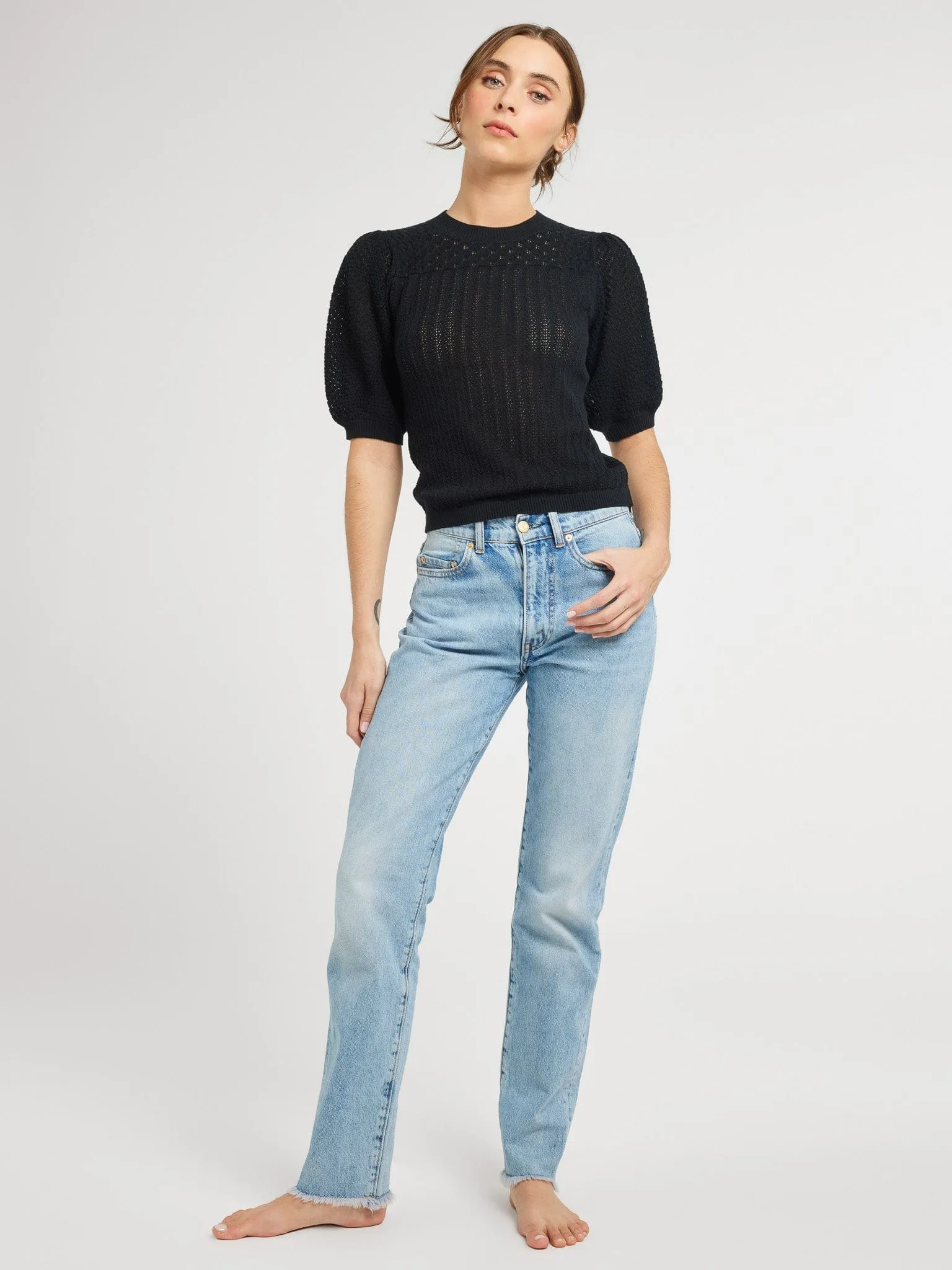 Drop Shoulder Silhouette Lola Pullover in Black