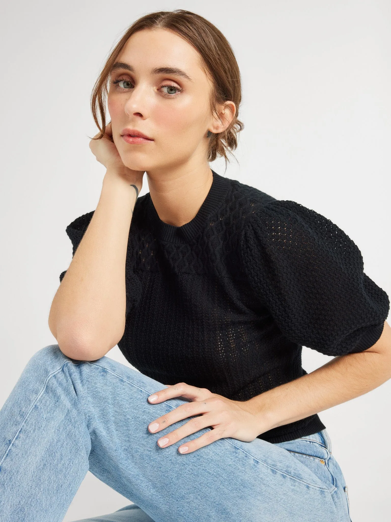 Ergonomic Pattern Design Lola Pullover in Black