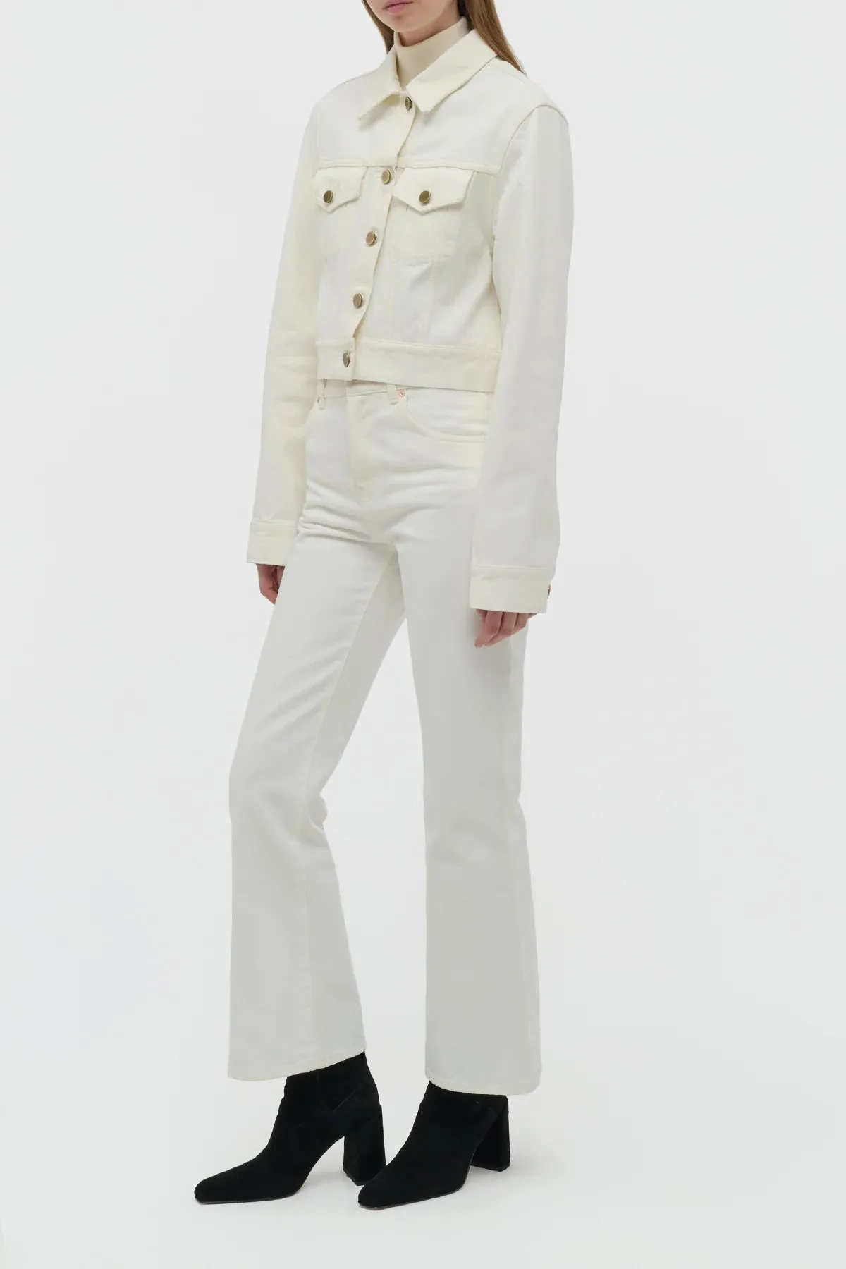 ThermalRegulating Fabric RibbedTrim Ezra Bootcut Cropped Jean in White Recycled Cotton Denim