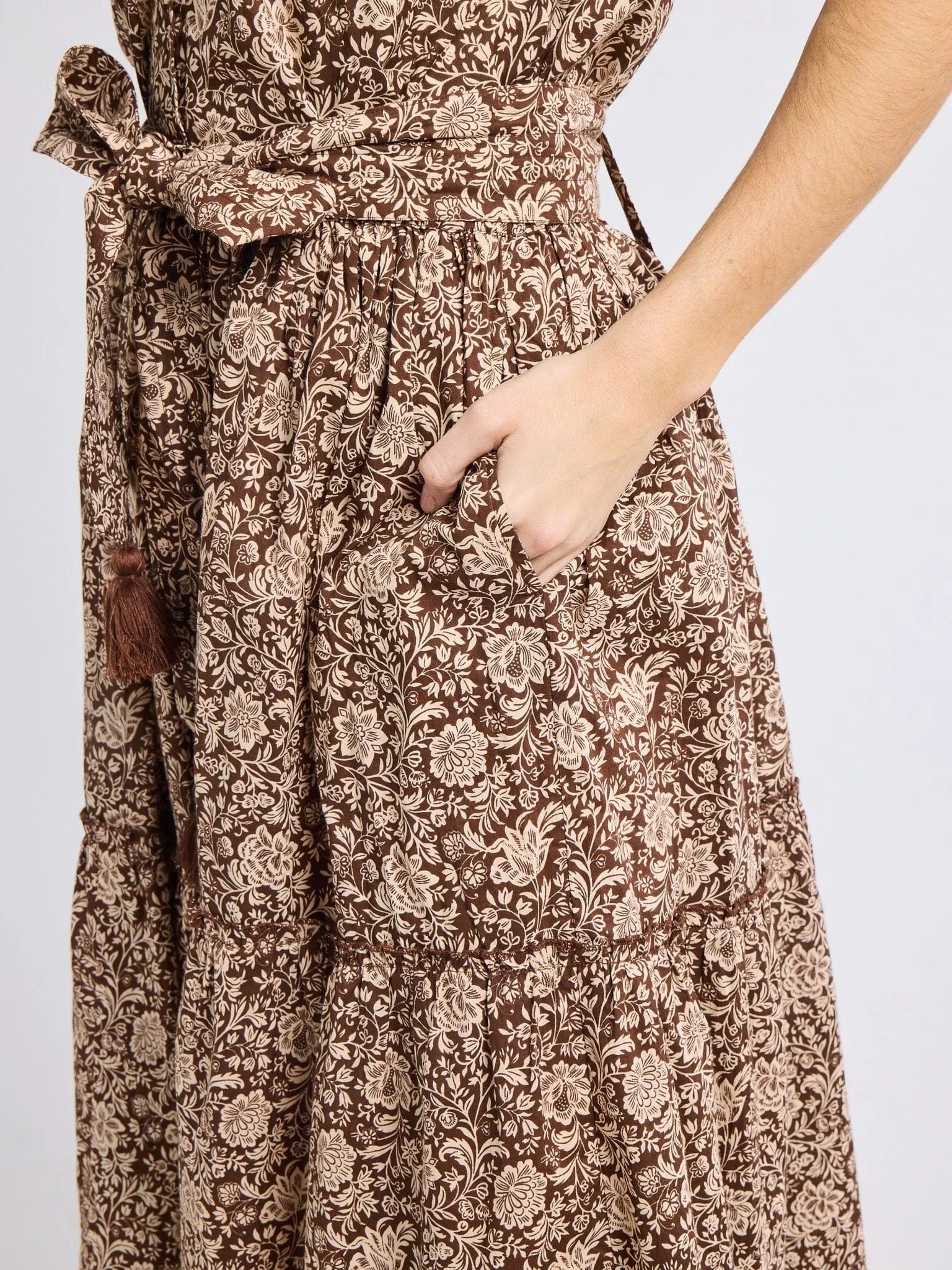Franc?oise Skirt in Cocoa Floral muted tone Smart Casual