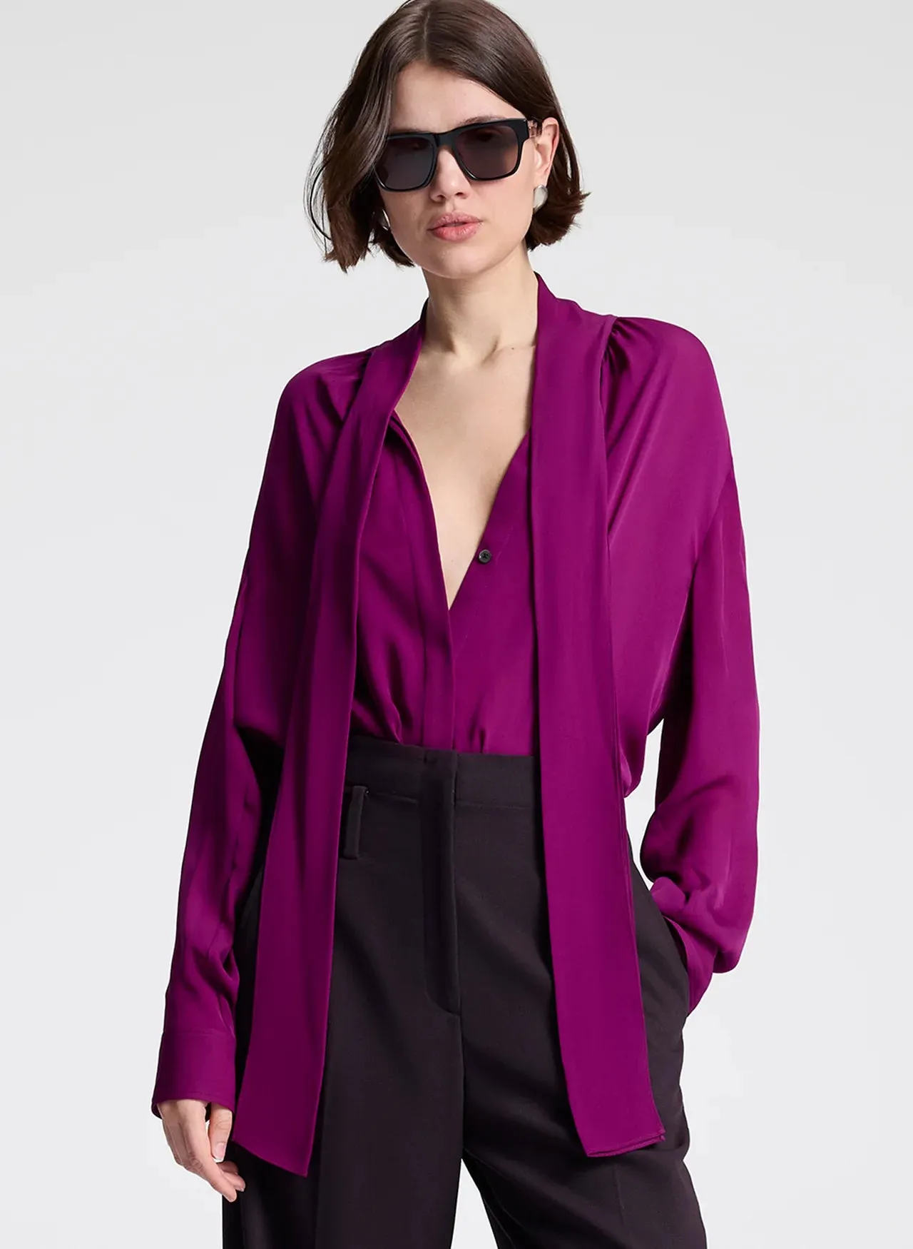 A.L.C. VIVI SILK TOP Reflective accents Double Stitched Hems