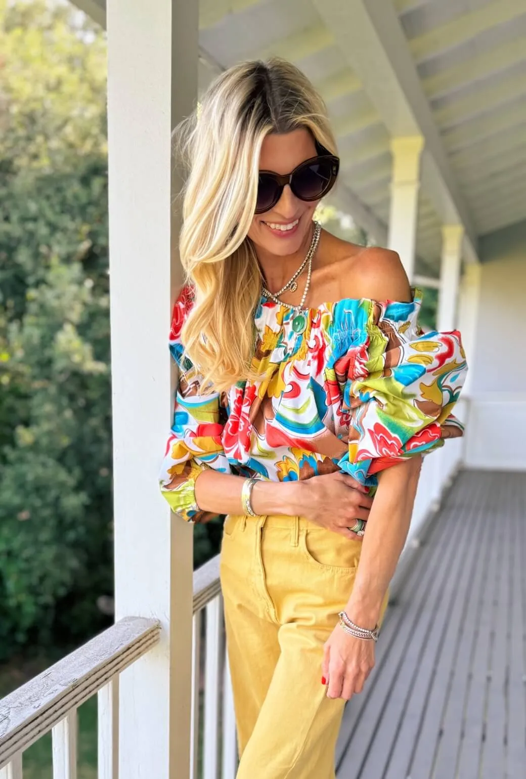 FrictionResistant Trim Slim Fit Shirt Button Back Bettie Ann Blouse -  Graffiti