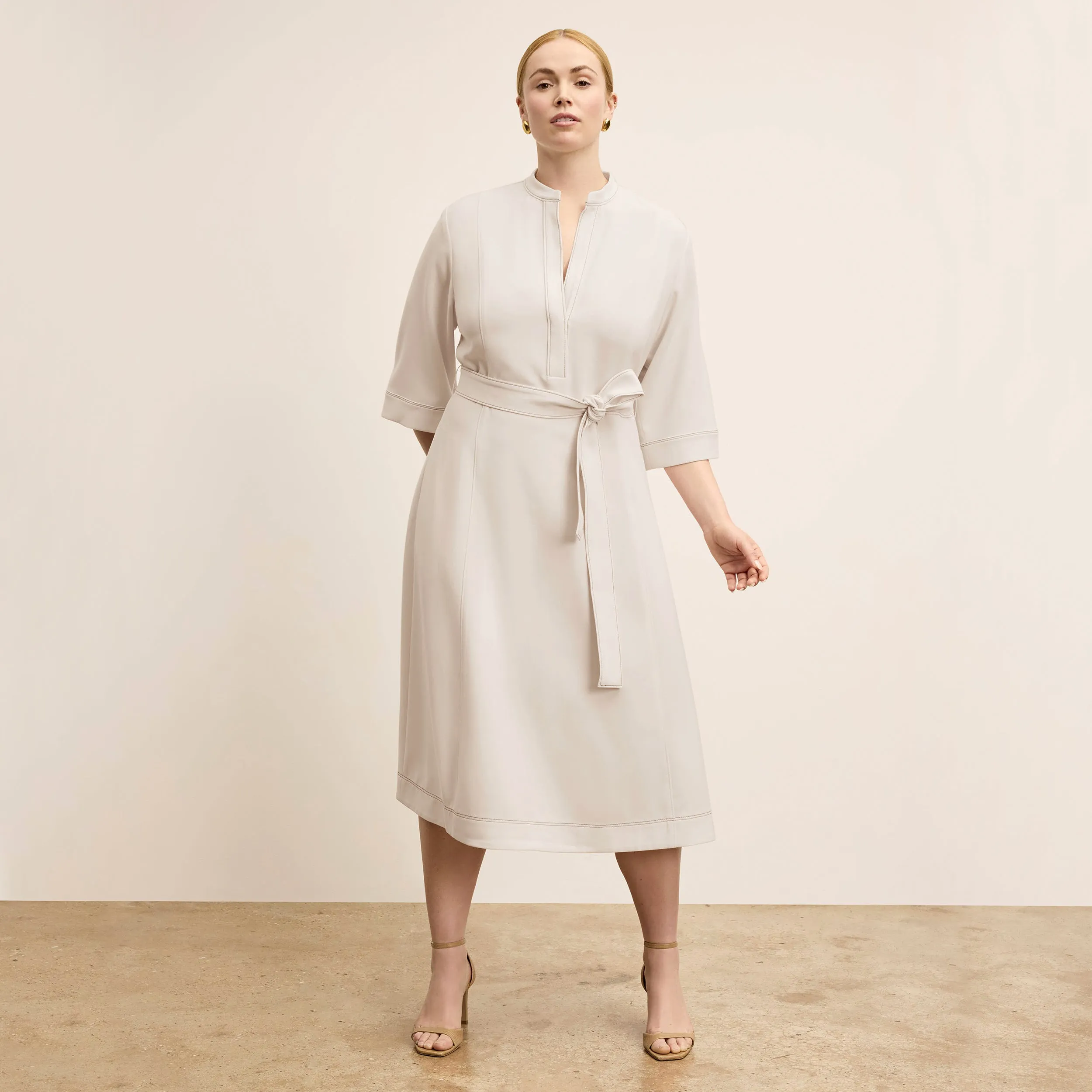 Lauleh Dress - Everyday Crepe with Topstitch :: Eggshell All Purpose Casual Cut
